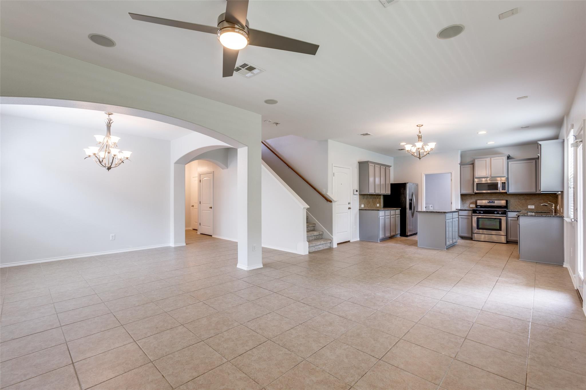 9317 Bentley Garner LN