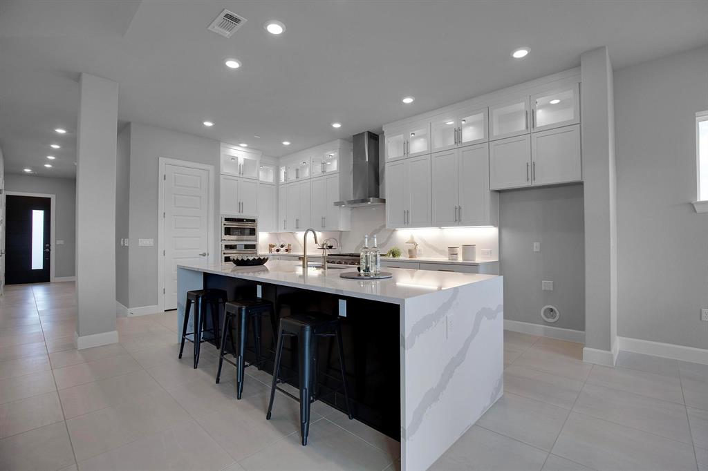 16909 Roselin DR