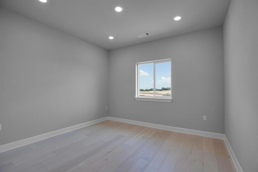 16909 Roselin DR