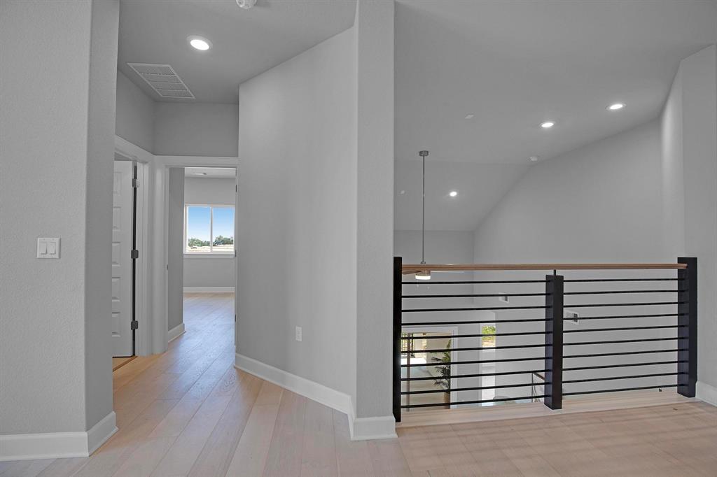 16909 Roselin DR