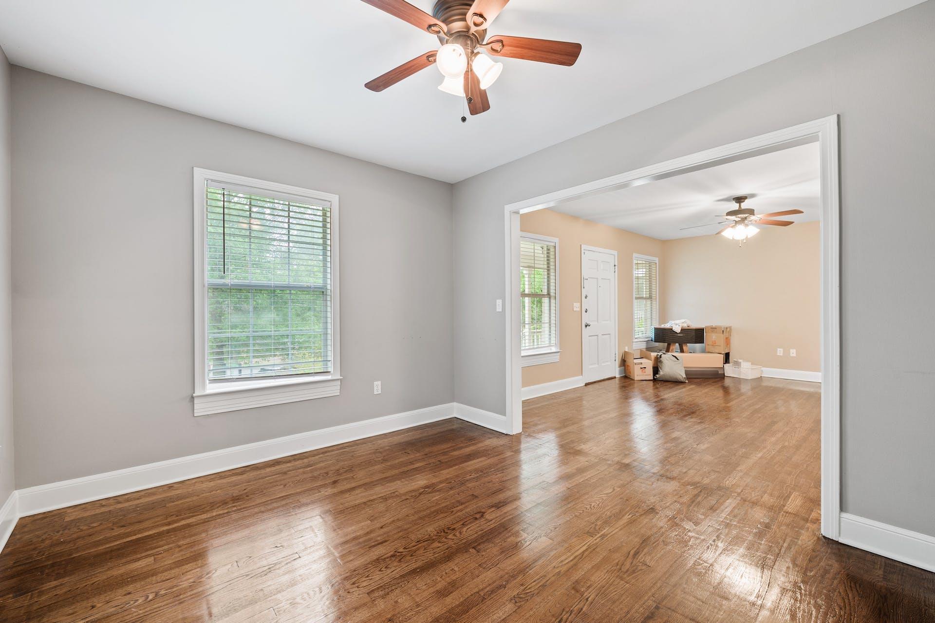 1809 W 39th ST Unit: A/B