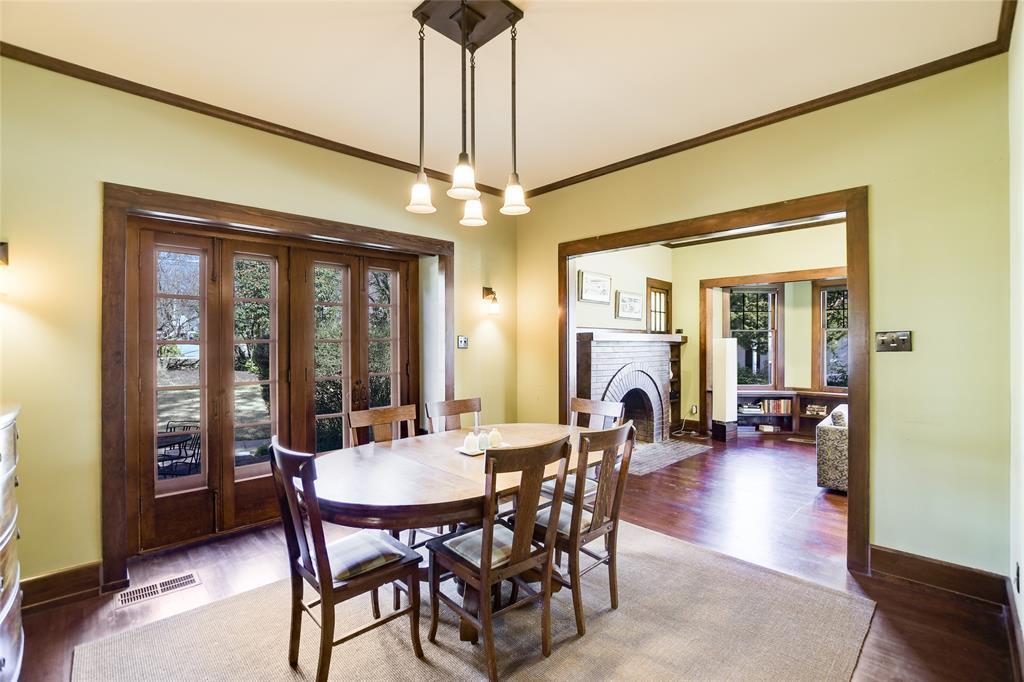 3110 Harris Park Ave