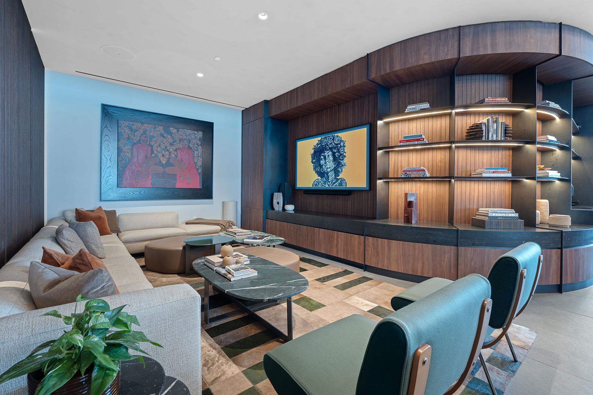 610 Davis ST # 3102