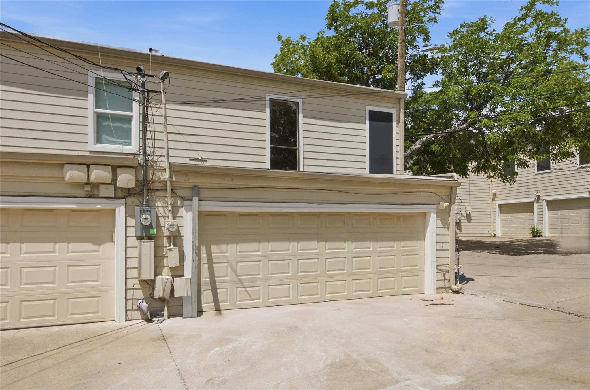 1801 Polo RD