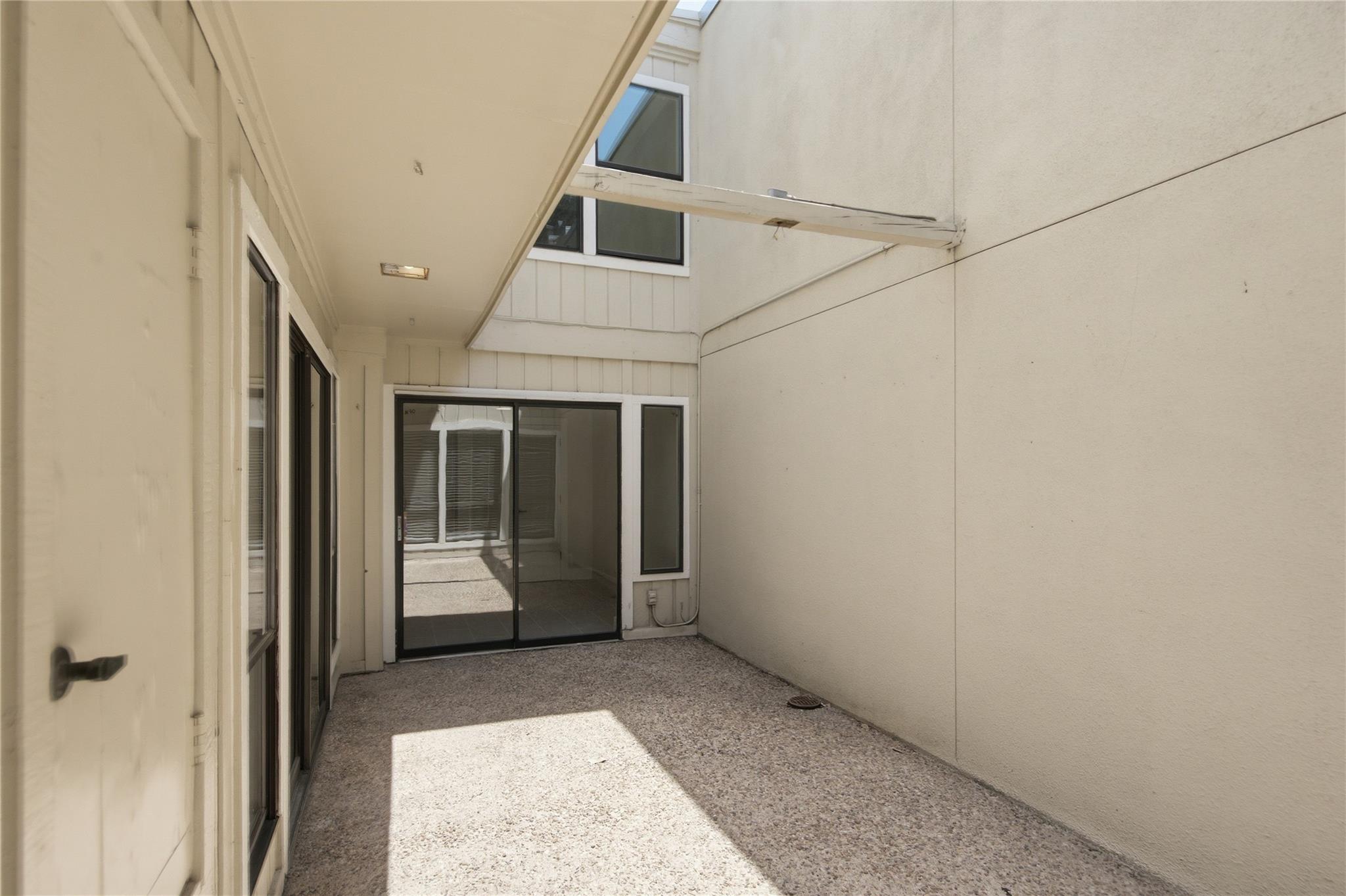 1801 Polo RD