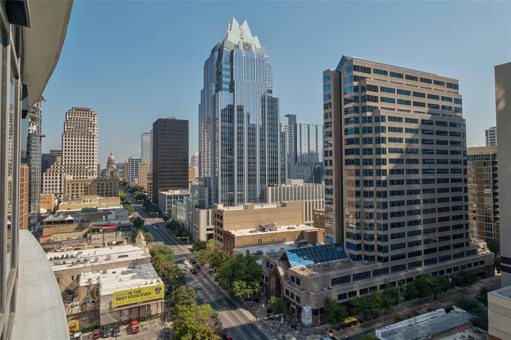 200 Congress Ave # 15B