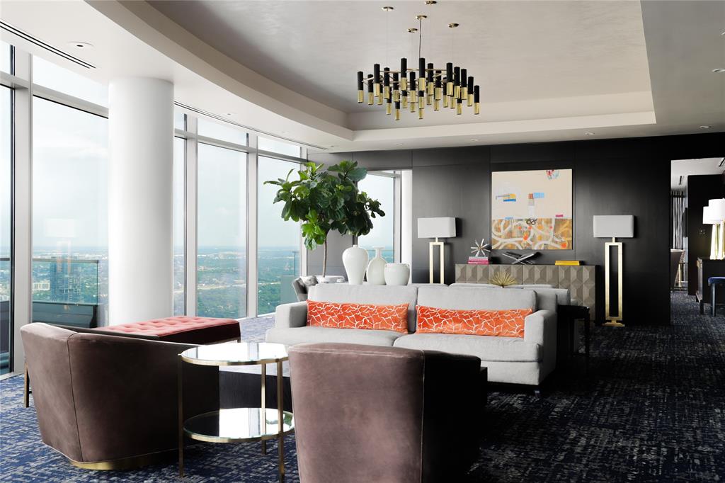 200 Congress Ave # 15B