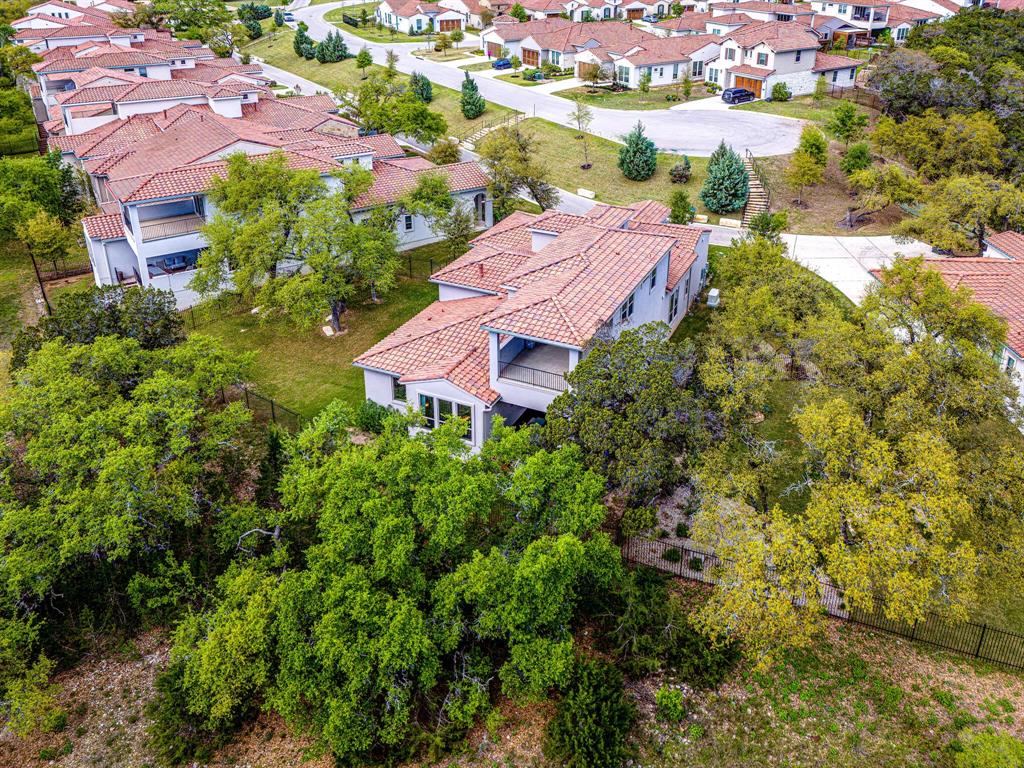 4610 Flameleaf Sumac DR