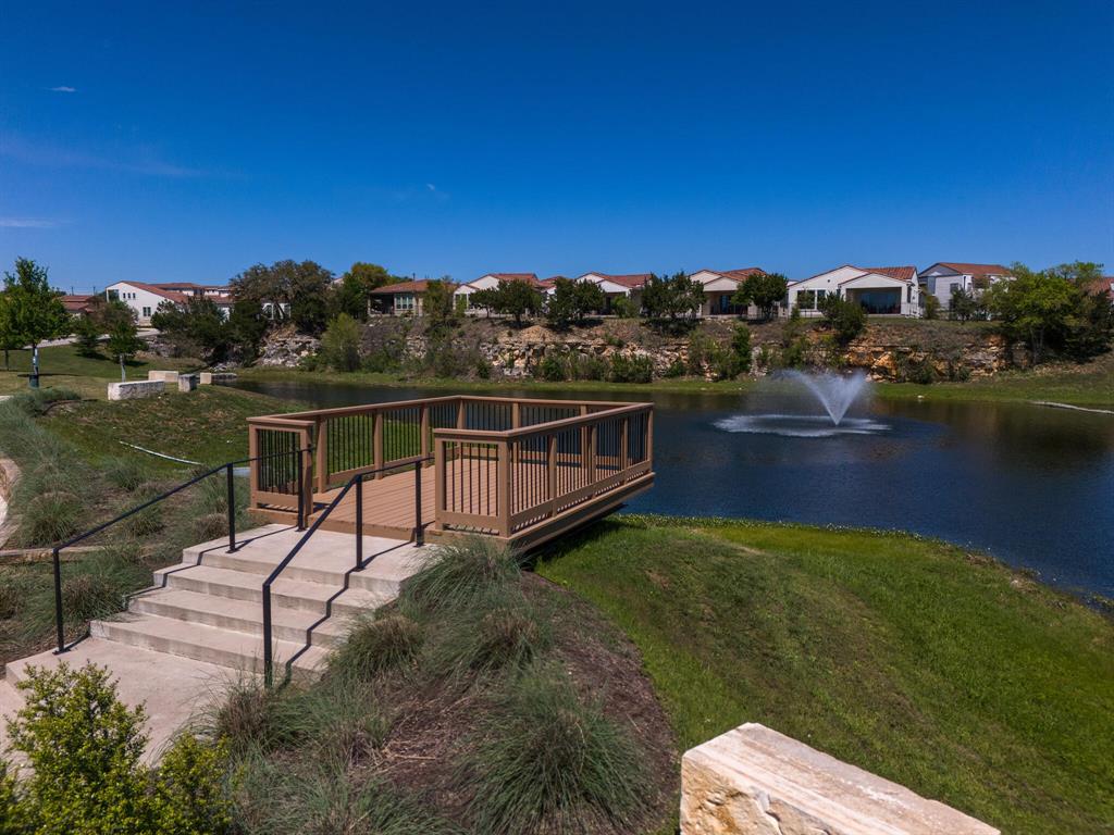 4610 Flameleaf Sumac DR