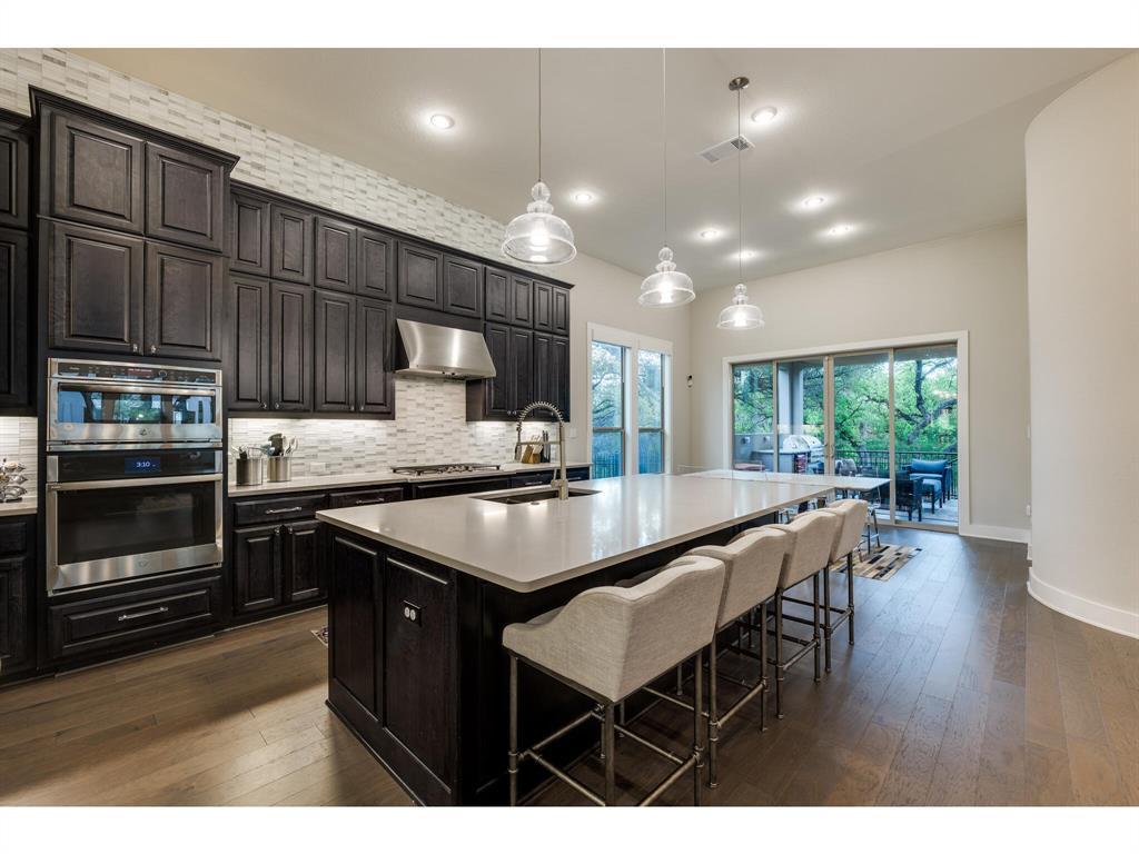 4610 Flameleaf Sumac DR