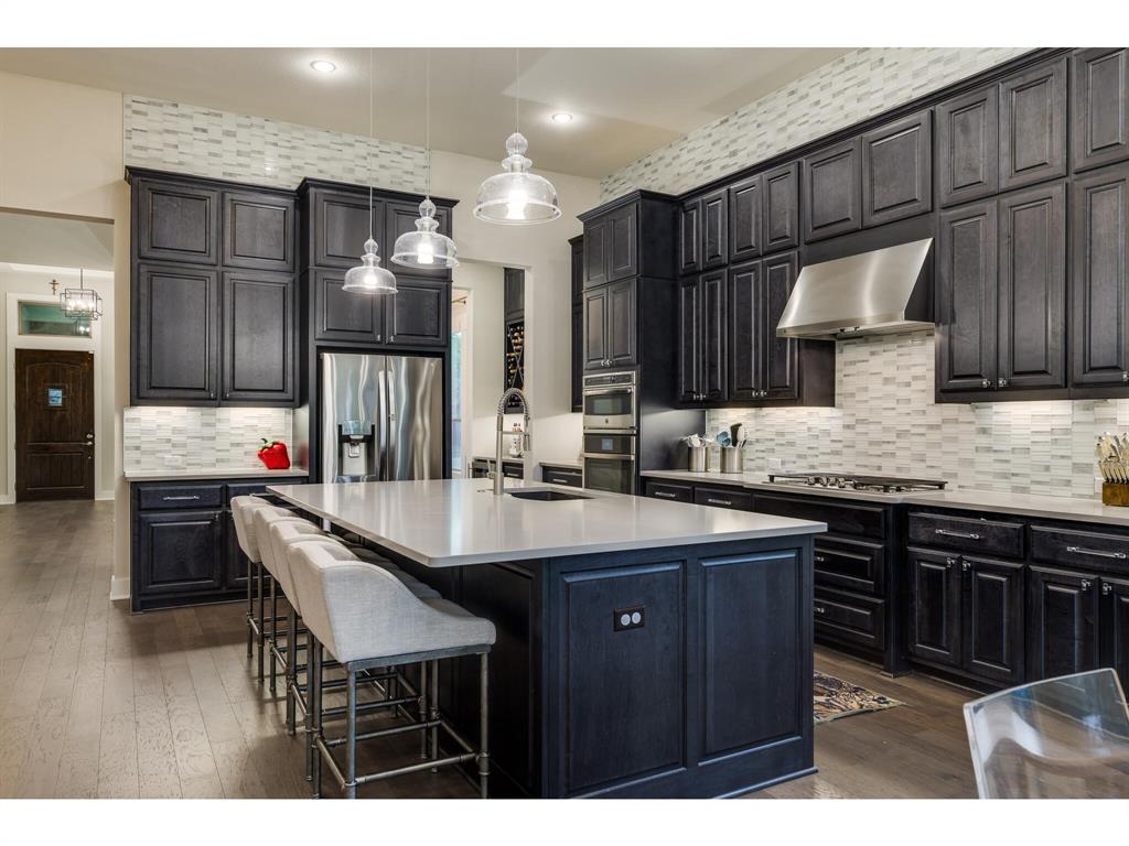 4610 Flameleaf Sumac DR