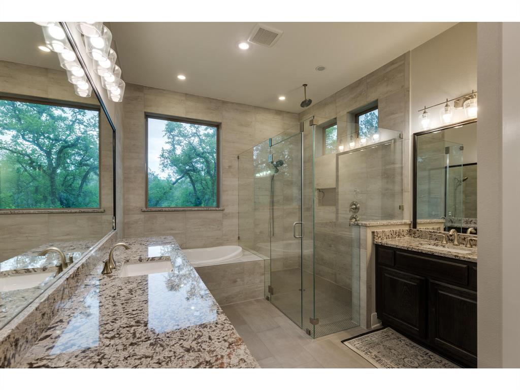 4610 Flameleaf Sumac DR