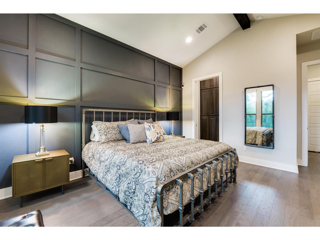 4610 Flameleaf Sumac DR