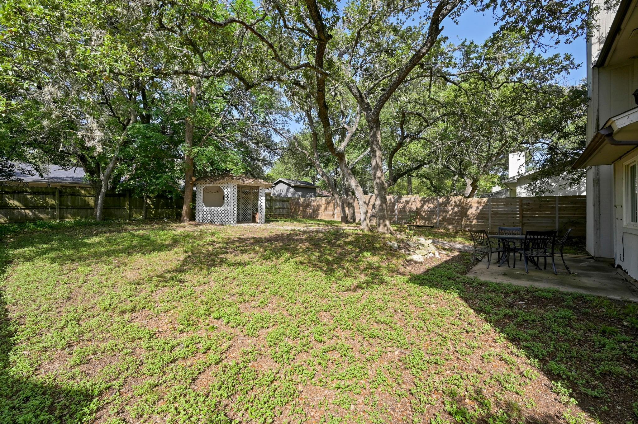 3309 Harpers Ferry LN