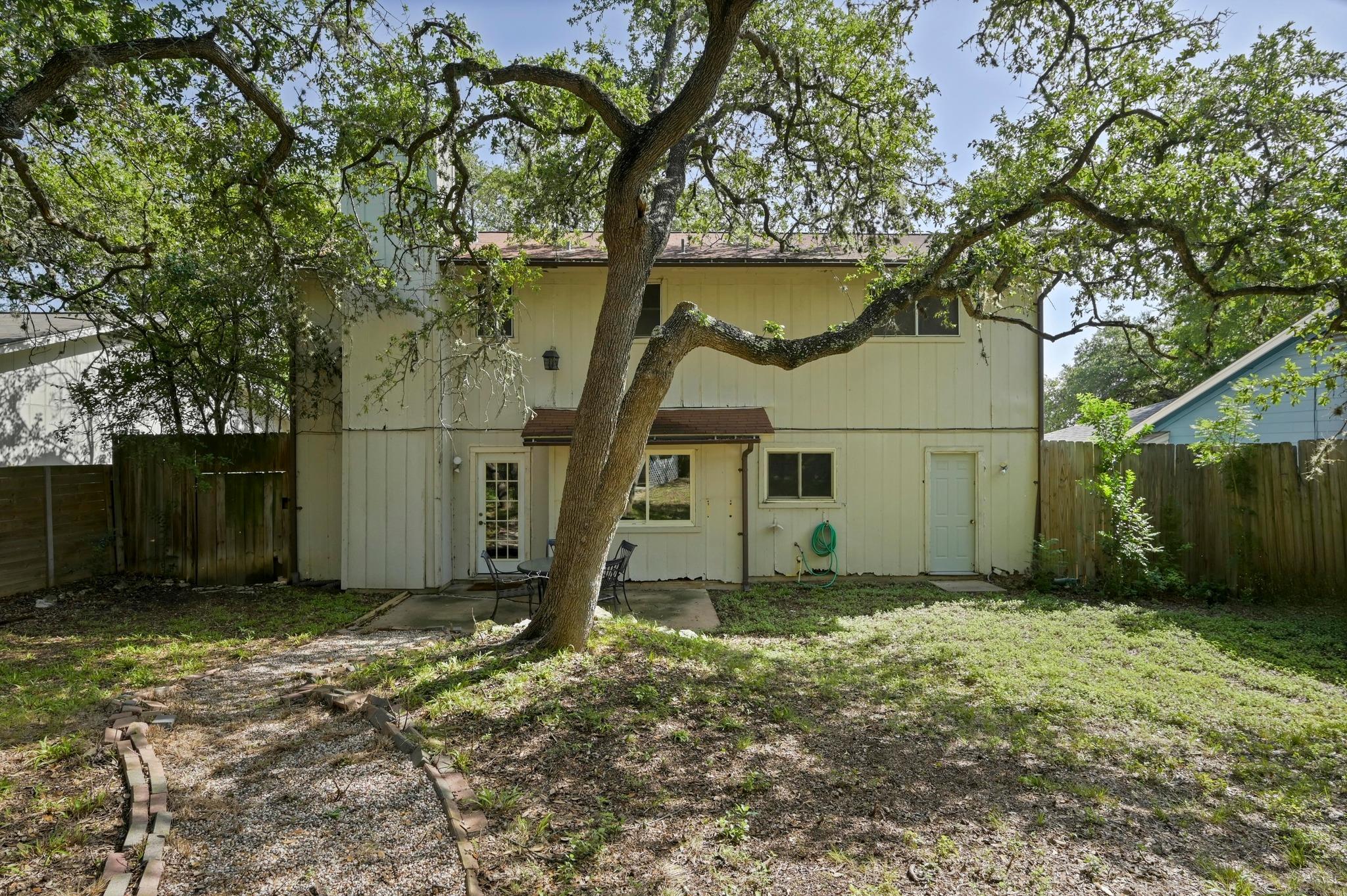 3309 Harpers Ferry LN