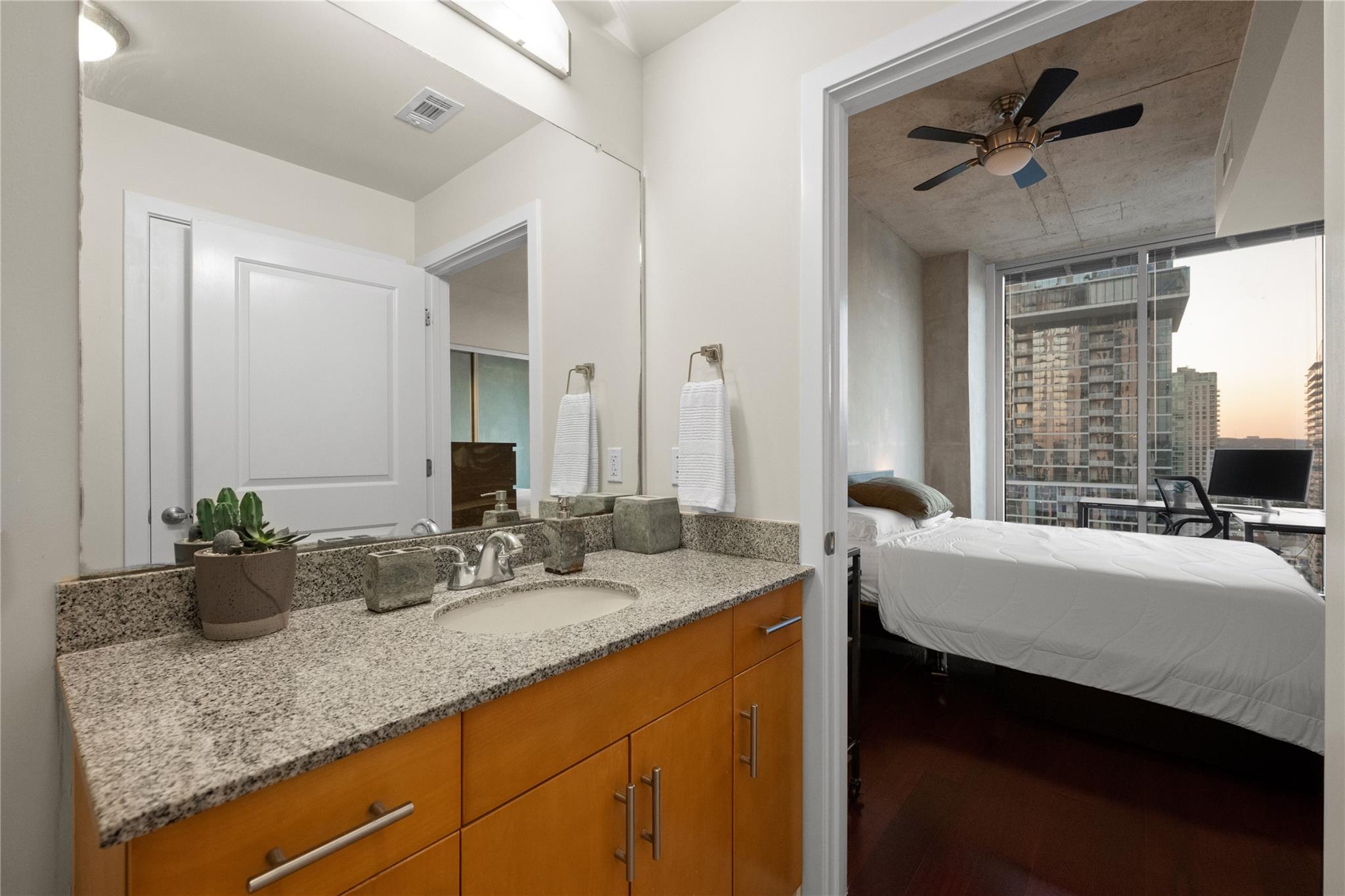 360 Nueces ST # 2610