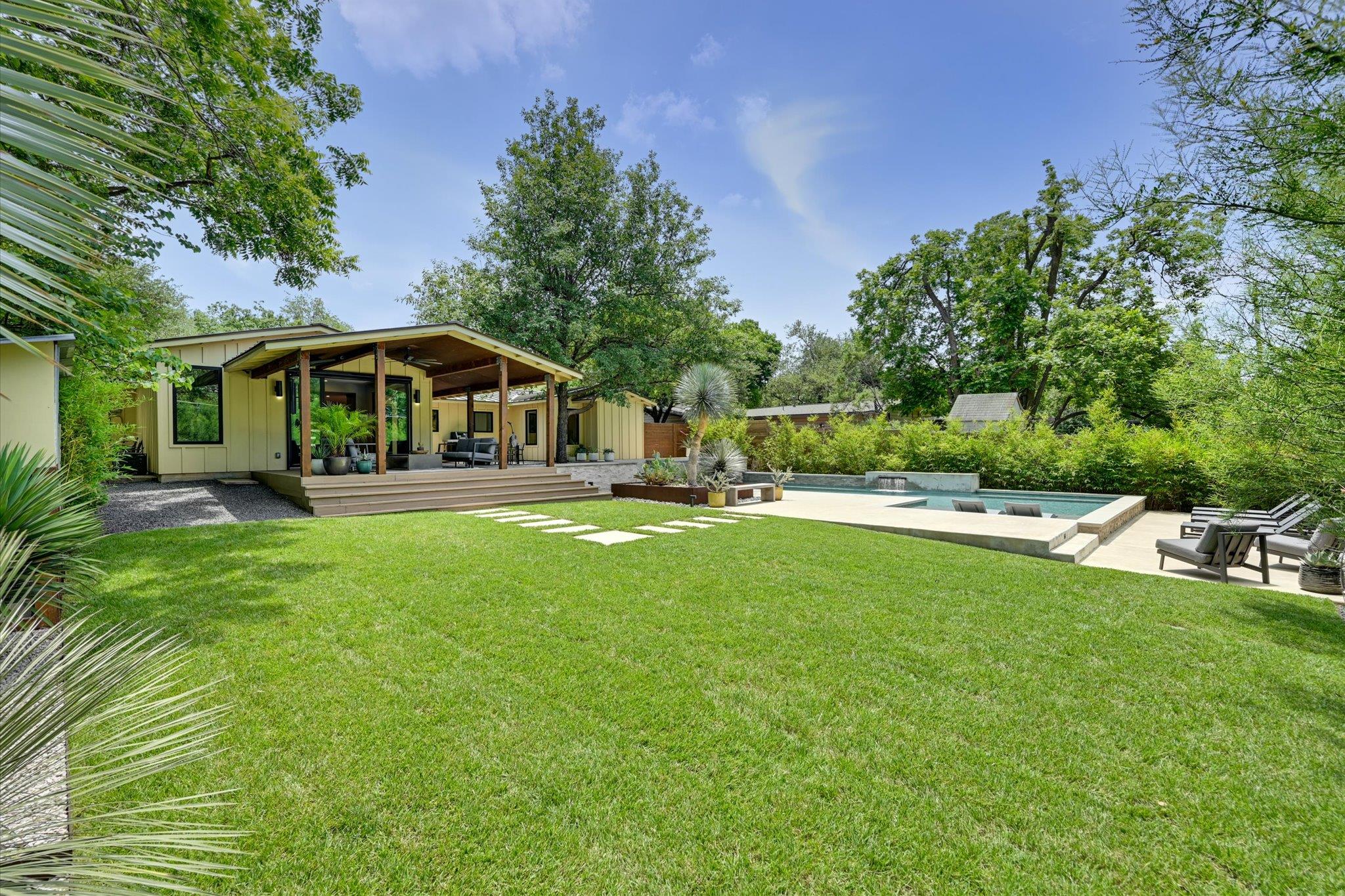 6306 Wilbur DR