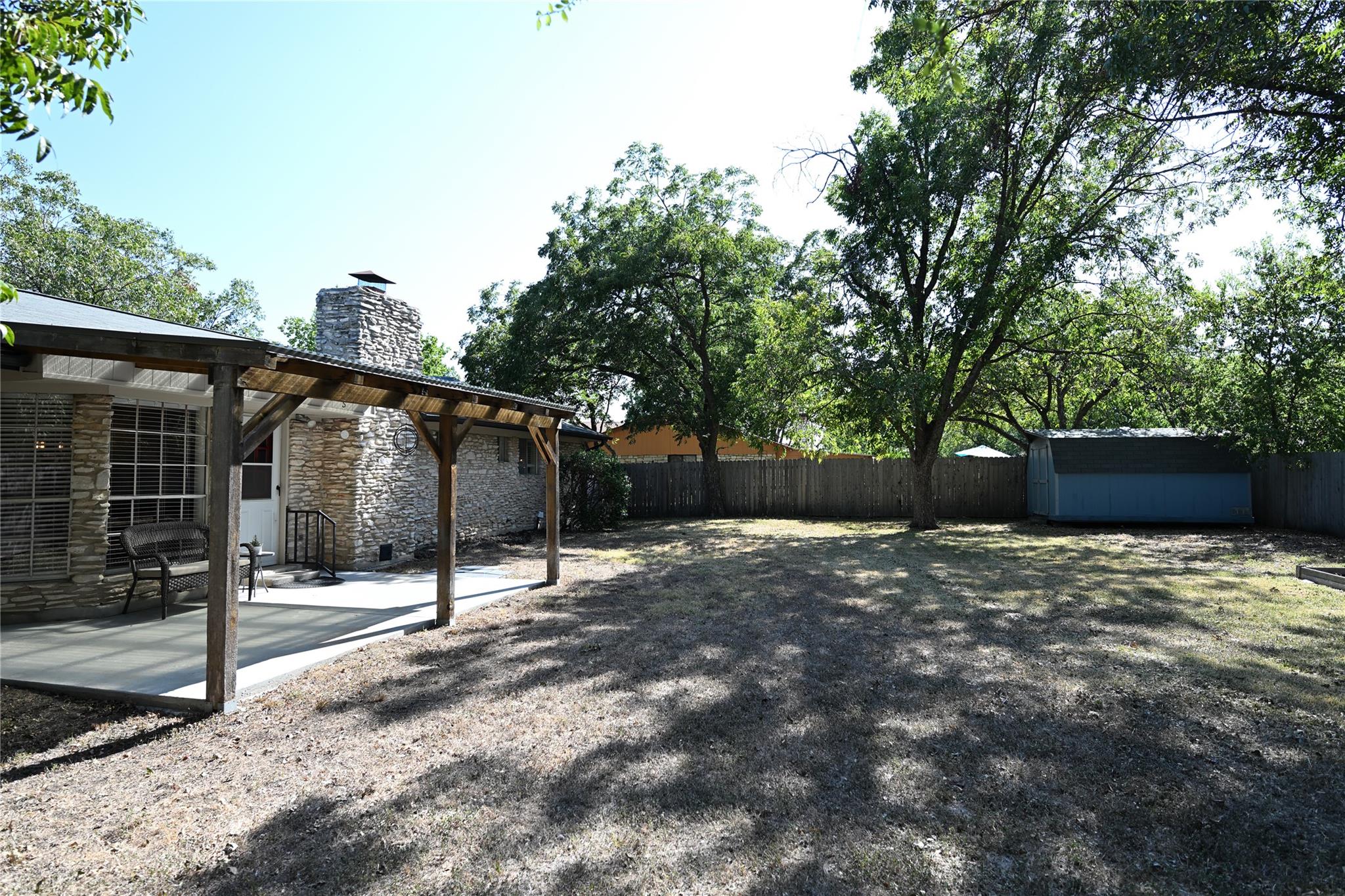 401 Dove Creek DR