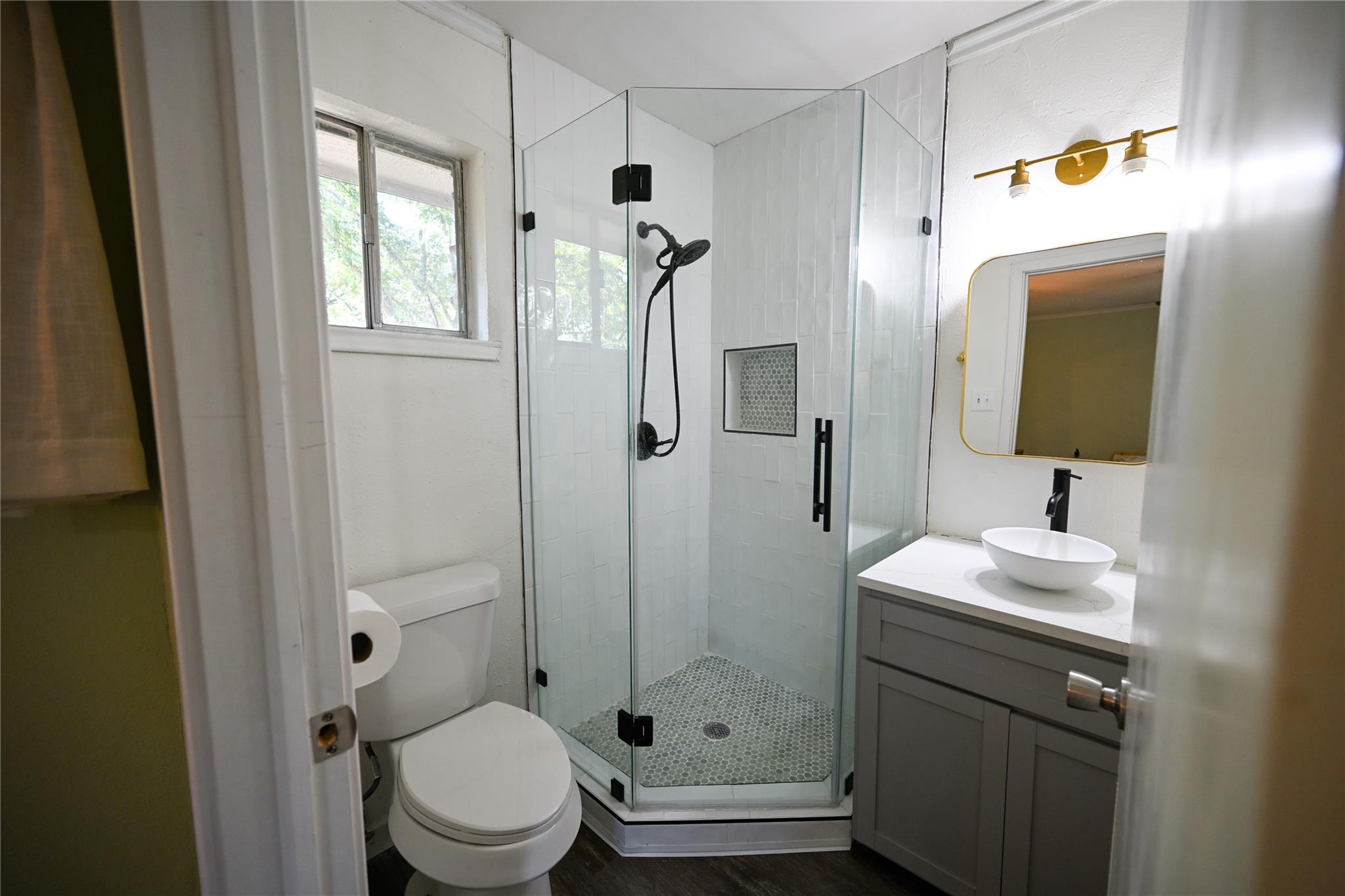401 Dove Creek DR