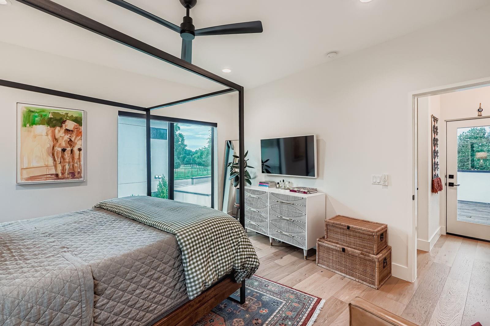 311-2 Havana ST # 2