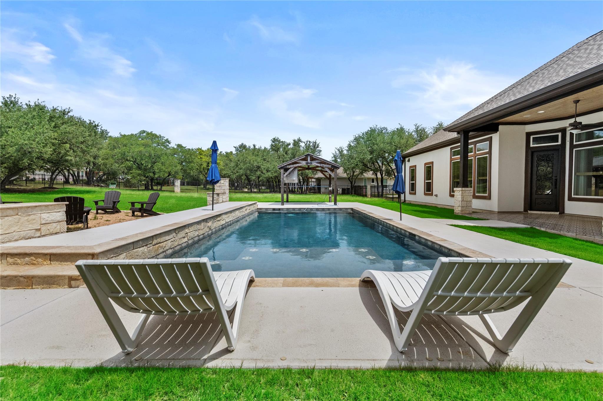 112 Red Mulberry WAY