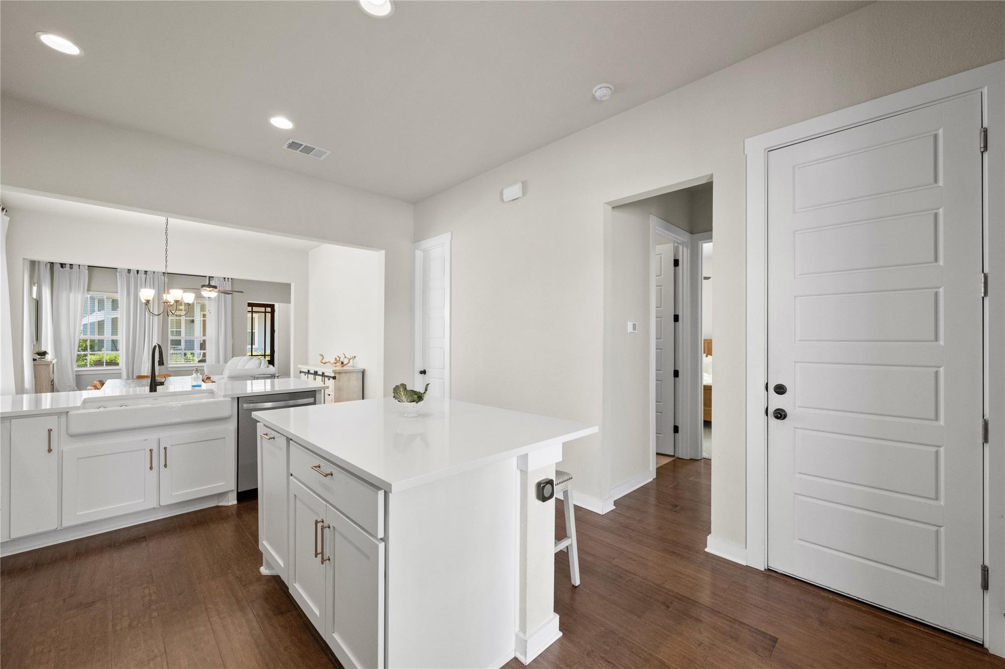 1182 Grant Wood Ave