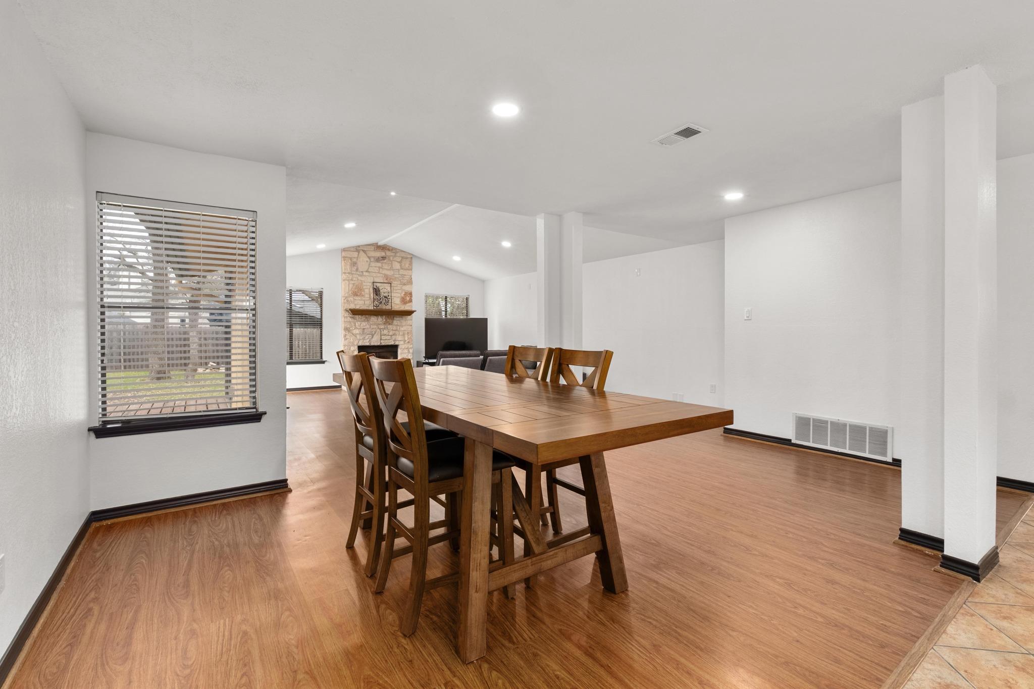 12302 Cabana LN