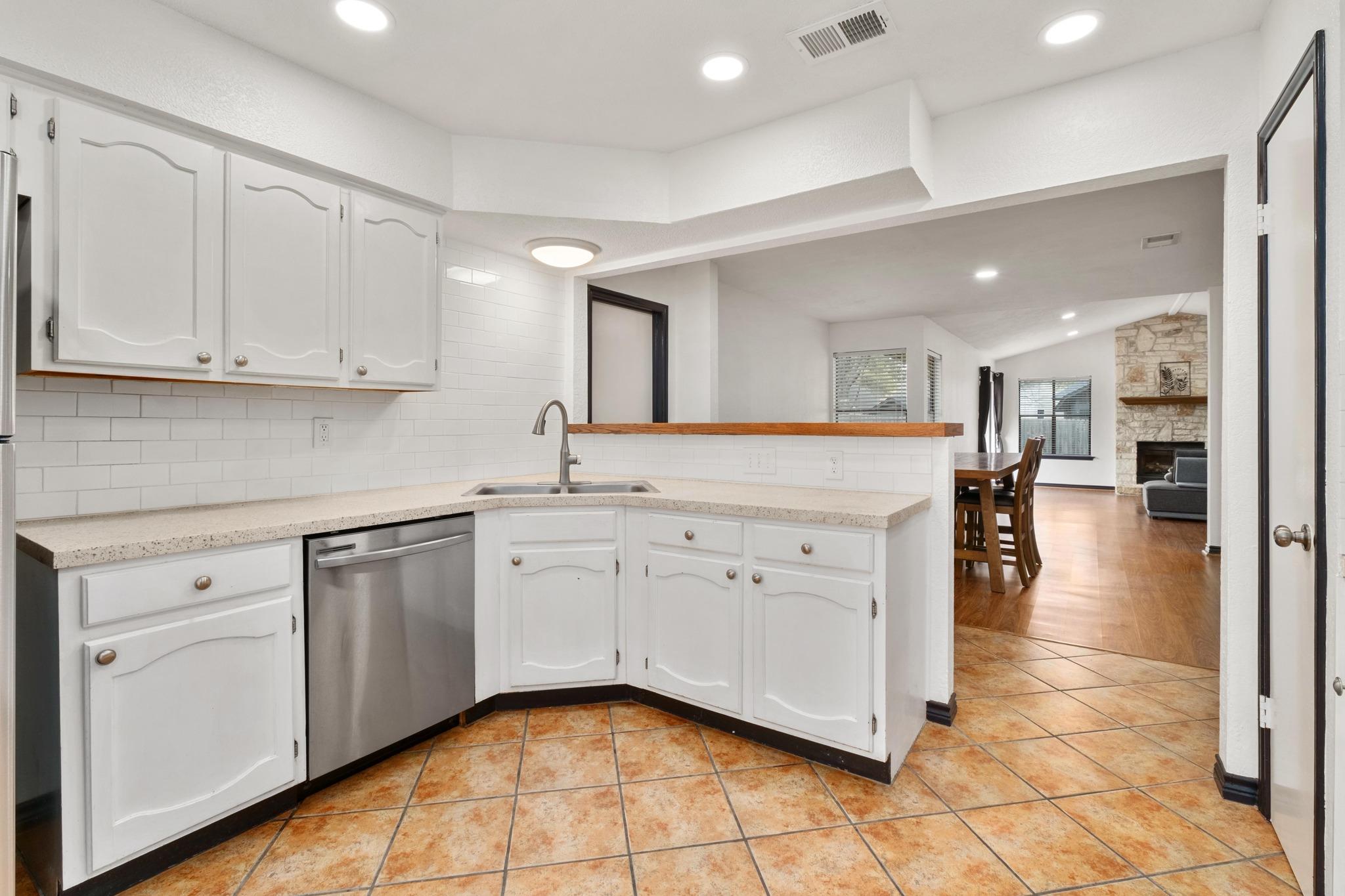 12302 Cabana LN