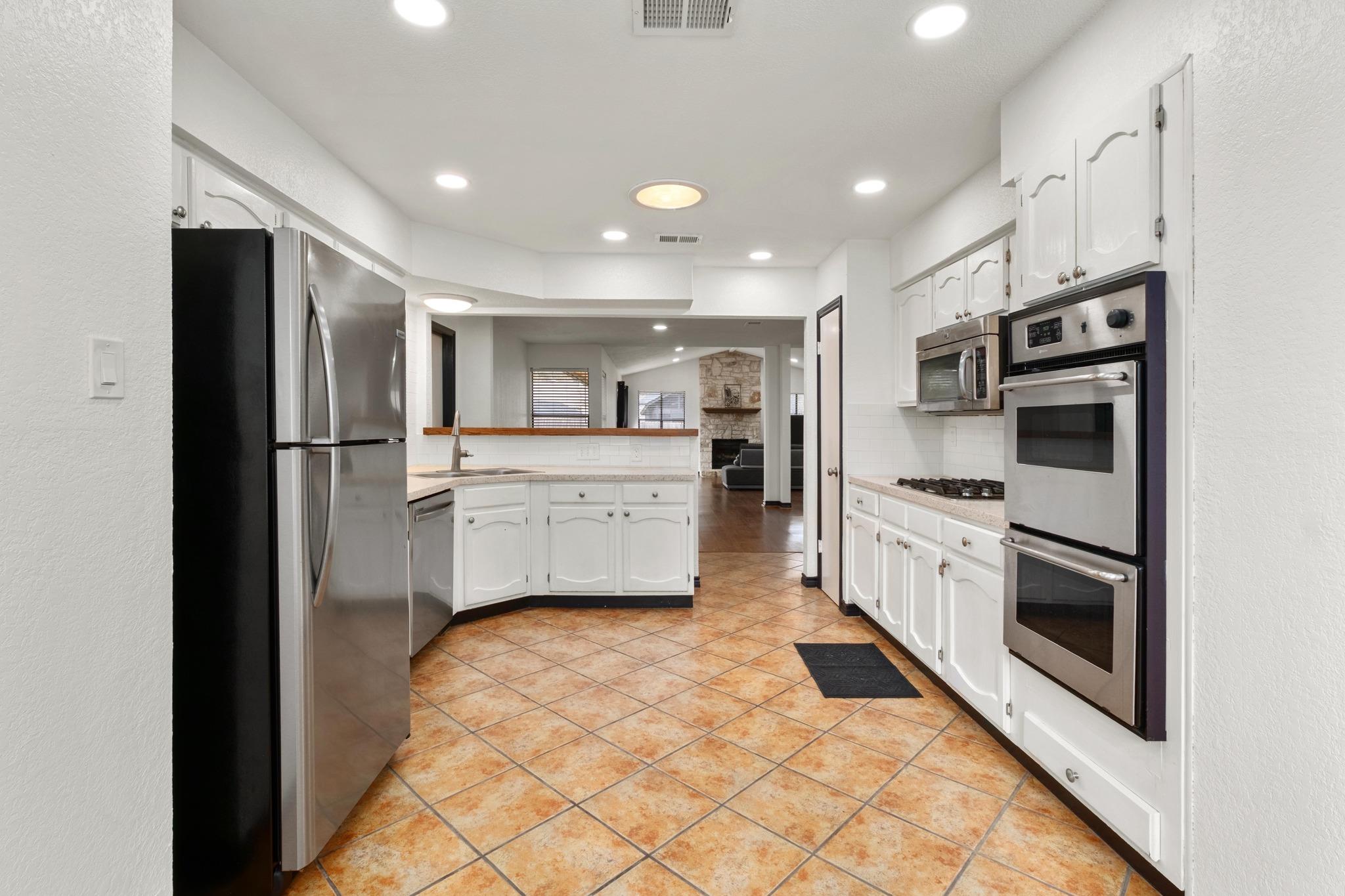 12302 Cabana LN