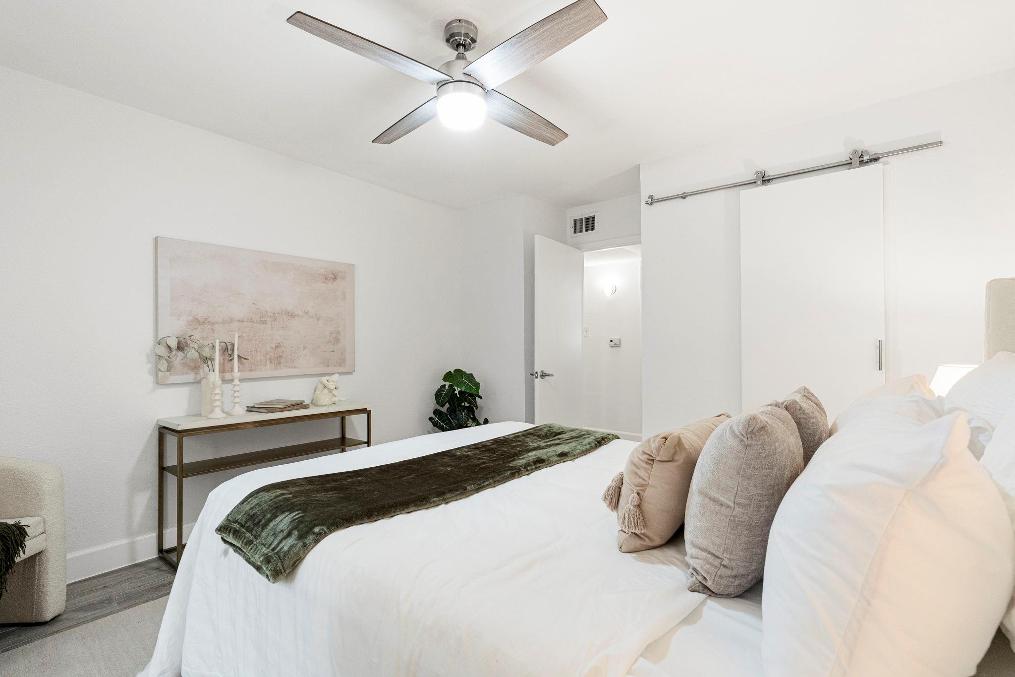 2020 S Congress Ave # 2114