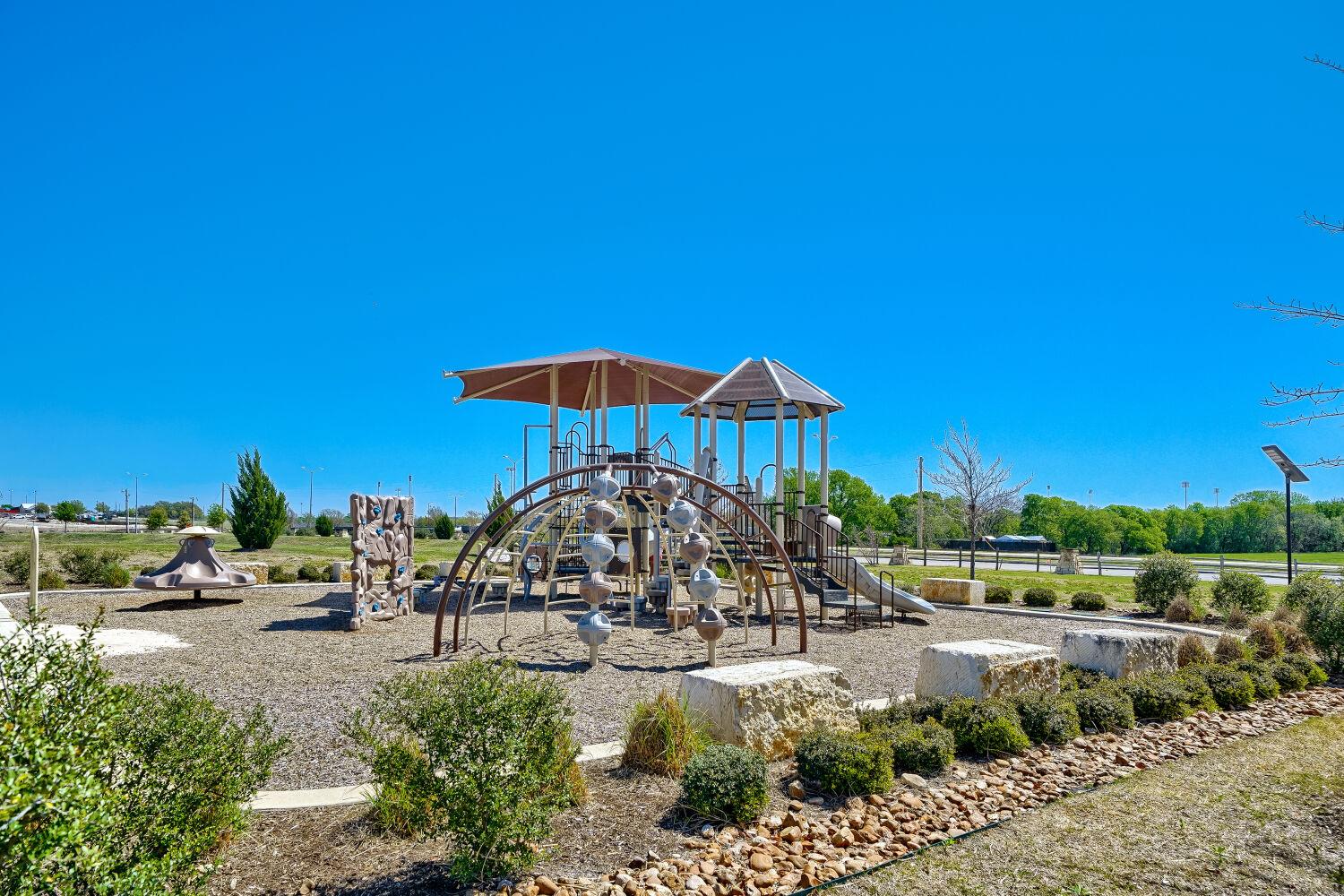 1850 Settlers Glen DR # 2505