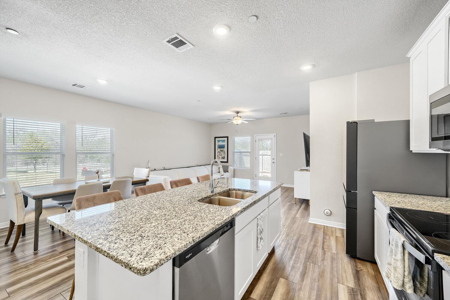 1850 Settlers Glen DR # 2505