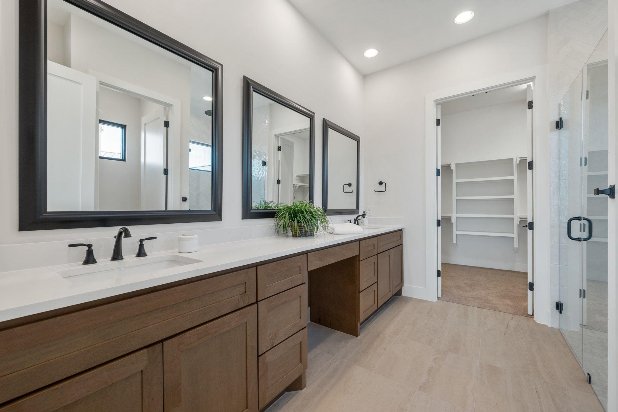 2401 KAHALA SUNSET DR