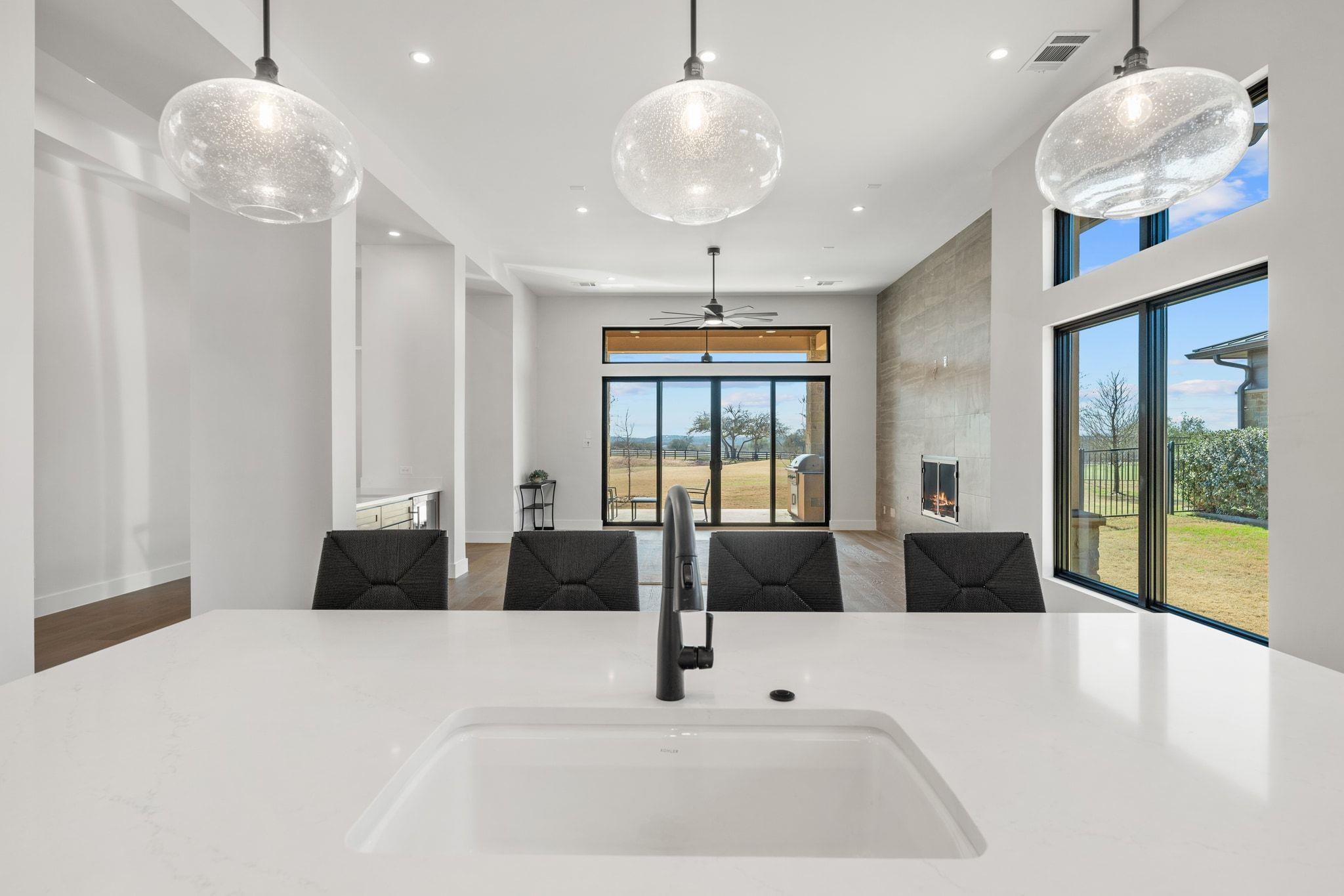 2401 KAHALA SUNSET DR