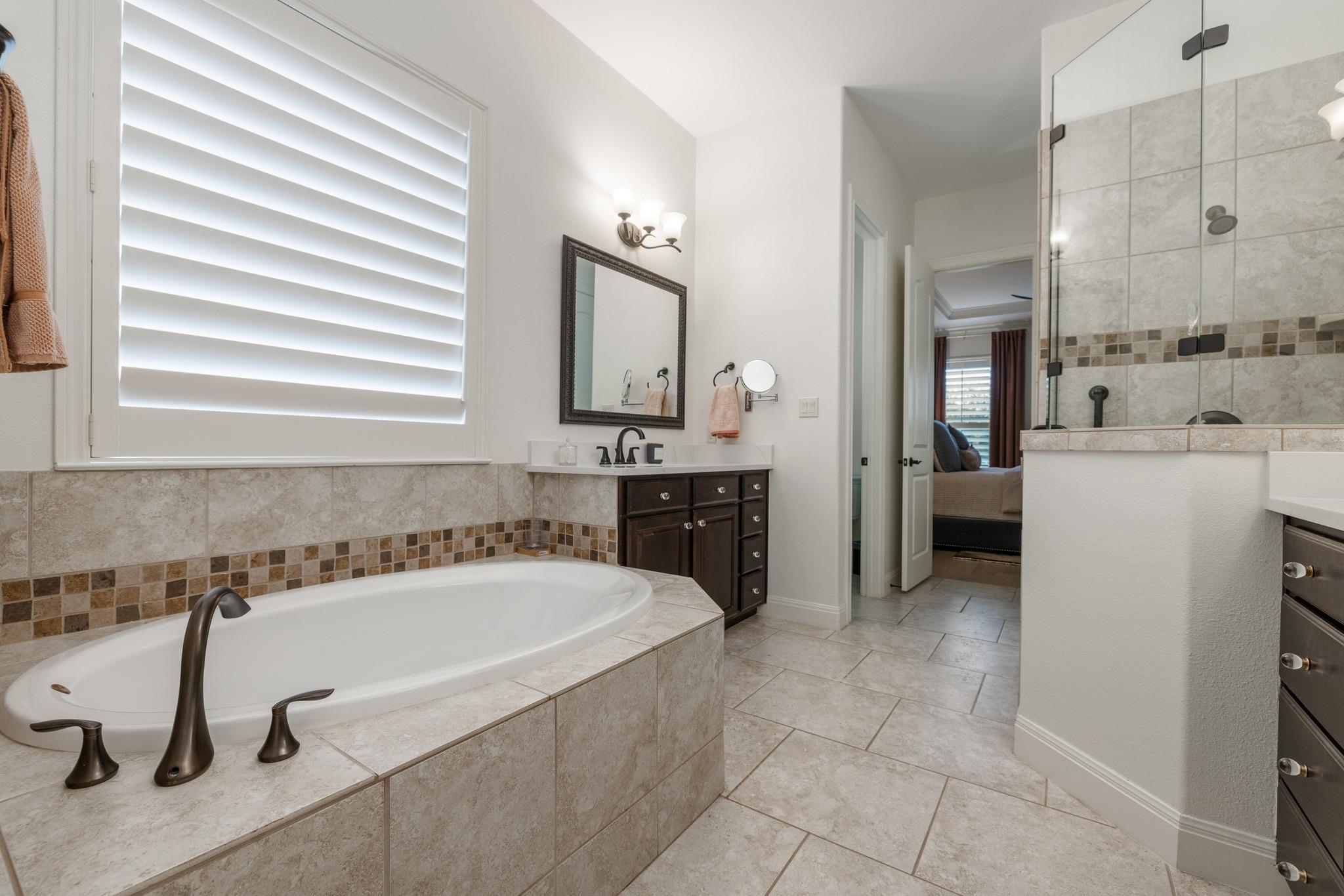 114 Reflection Bay CT