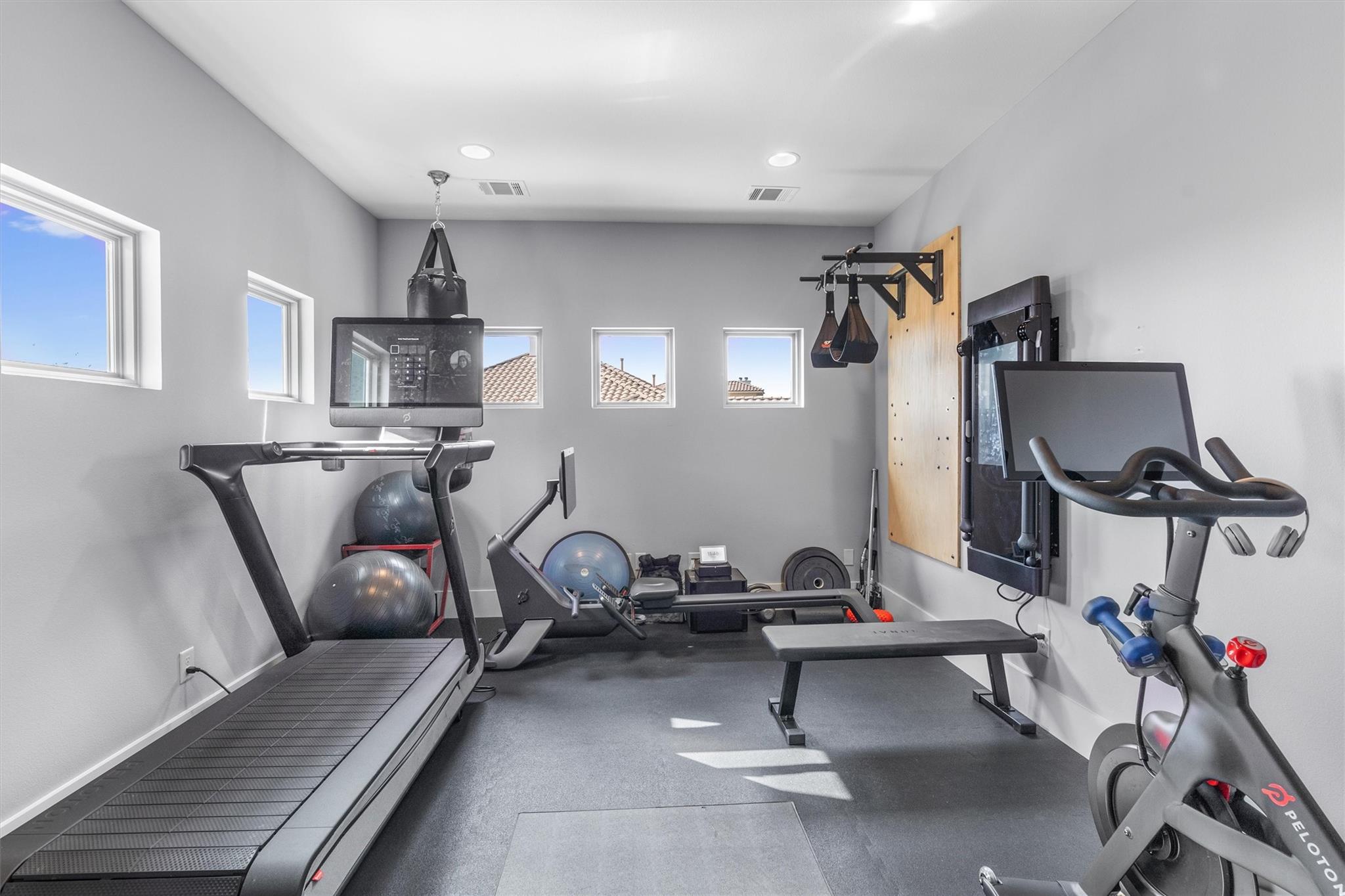11600 Shoreview Overlook