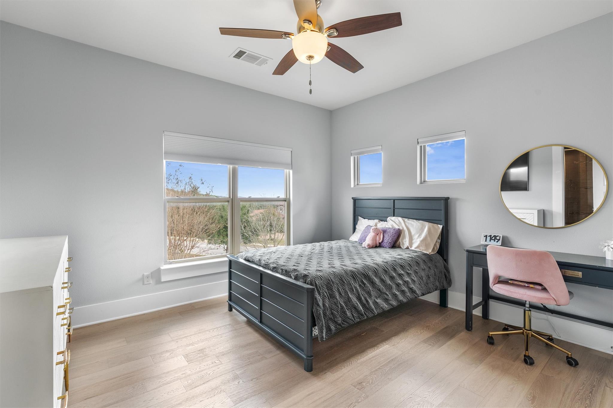 11600 Shoreview Overlook