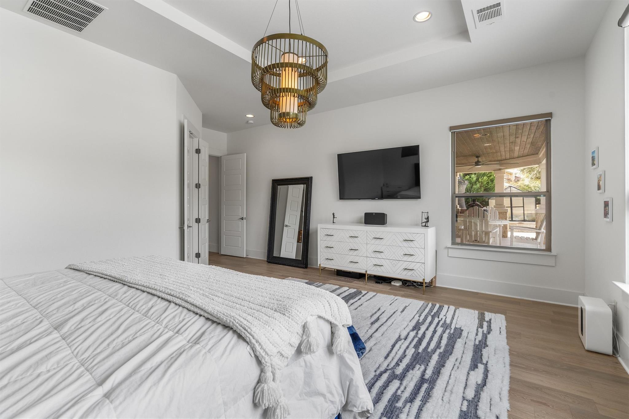 11600 Shoreview Overlook