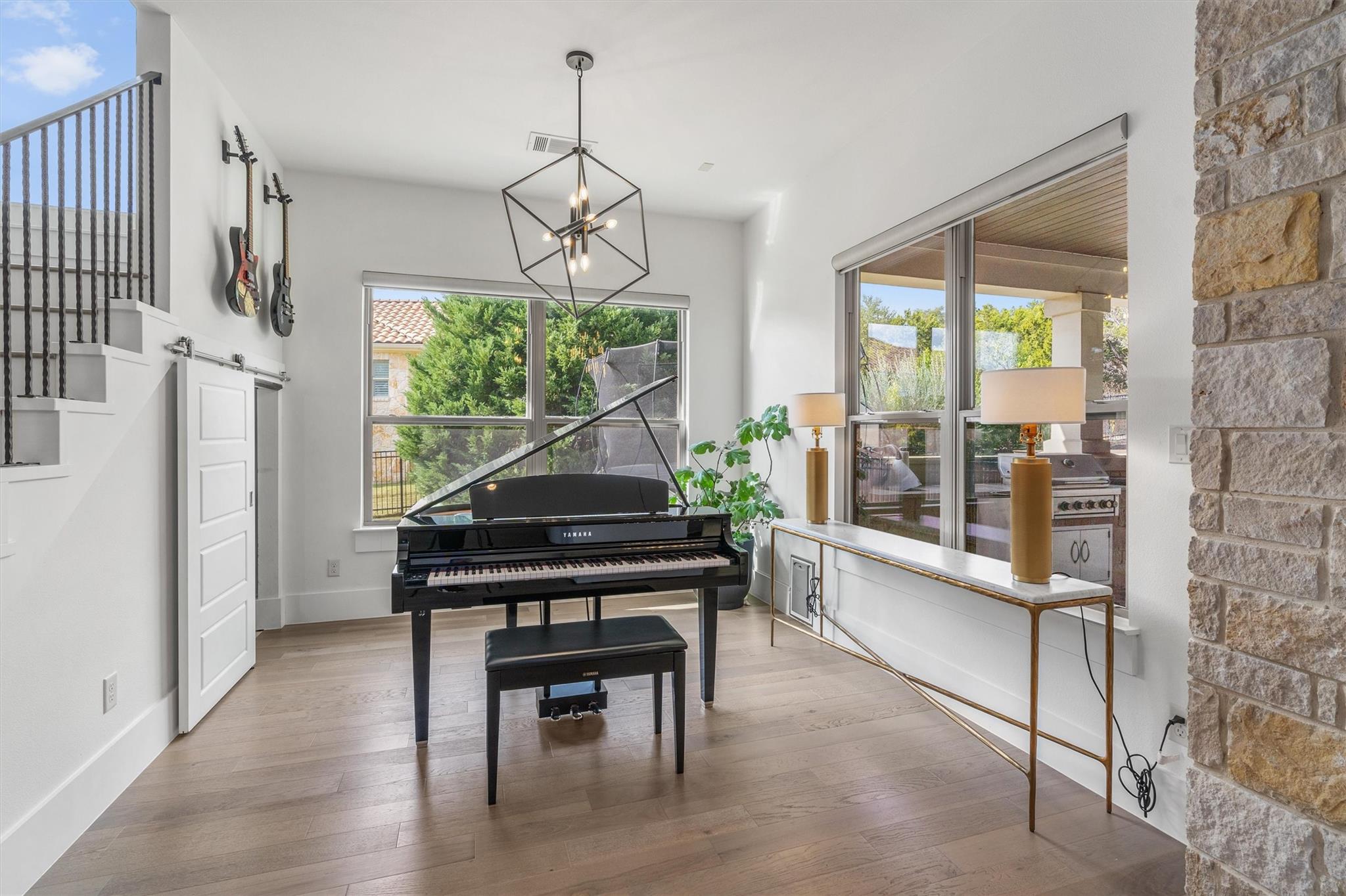 11600 Shoreview Overlook