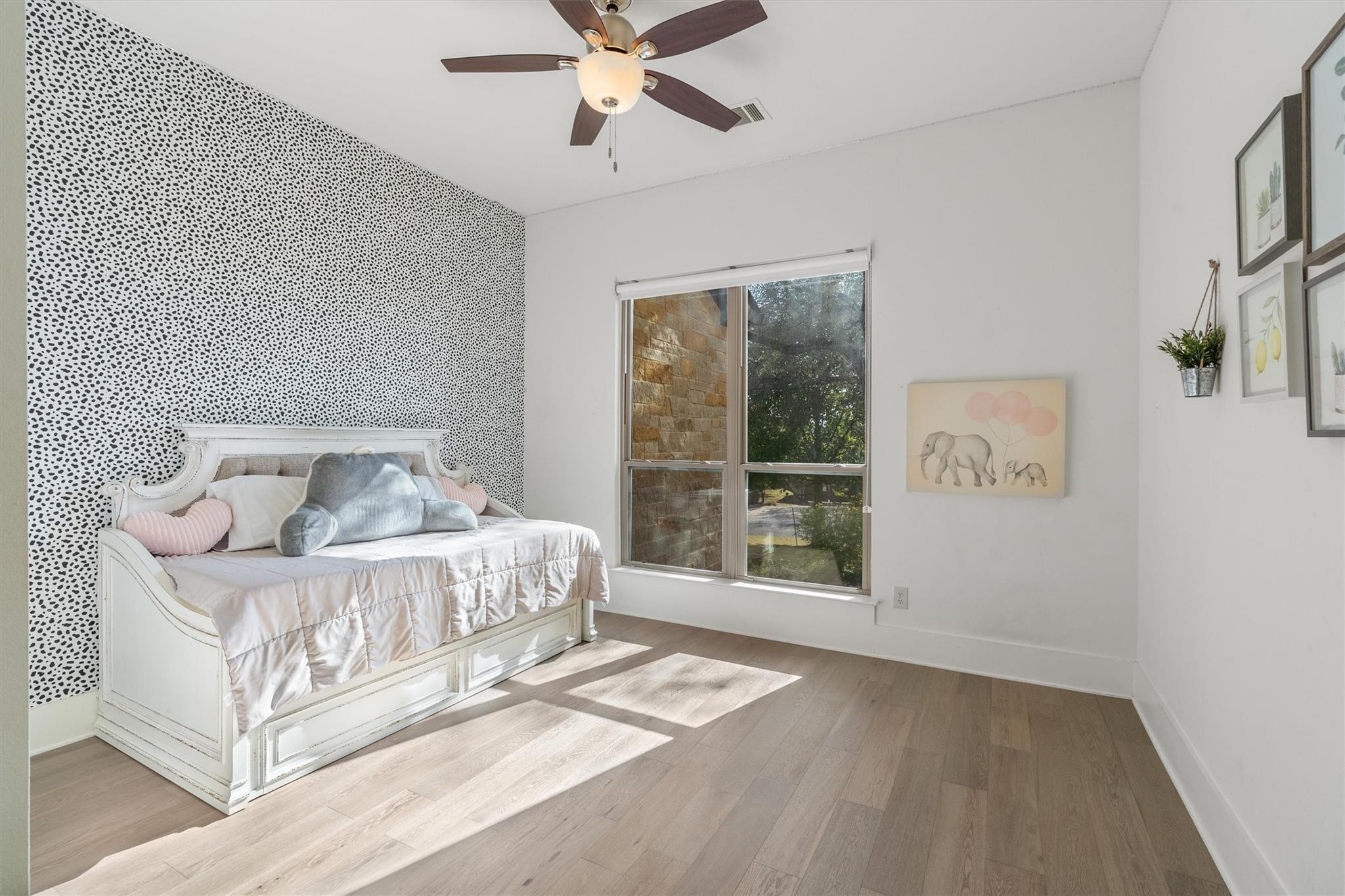 11600 Shoreview Overlook