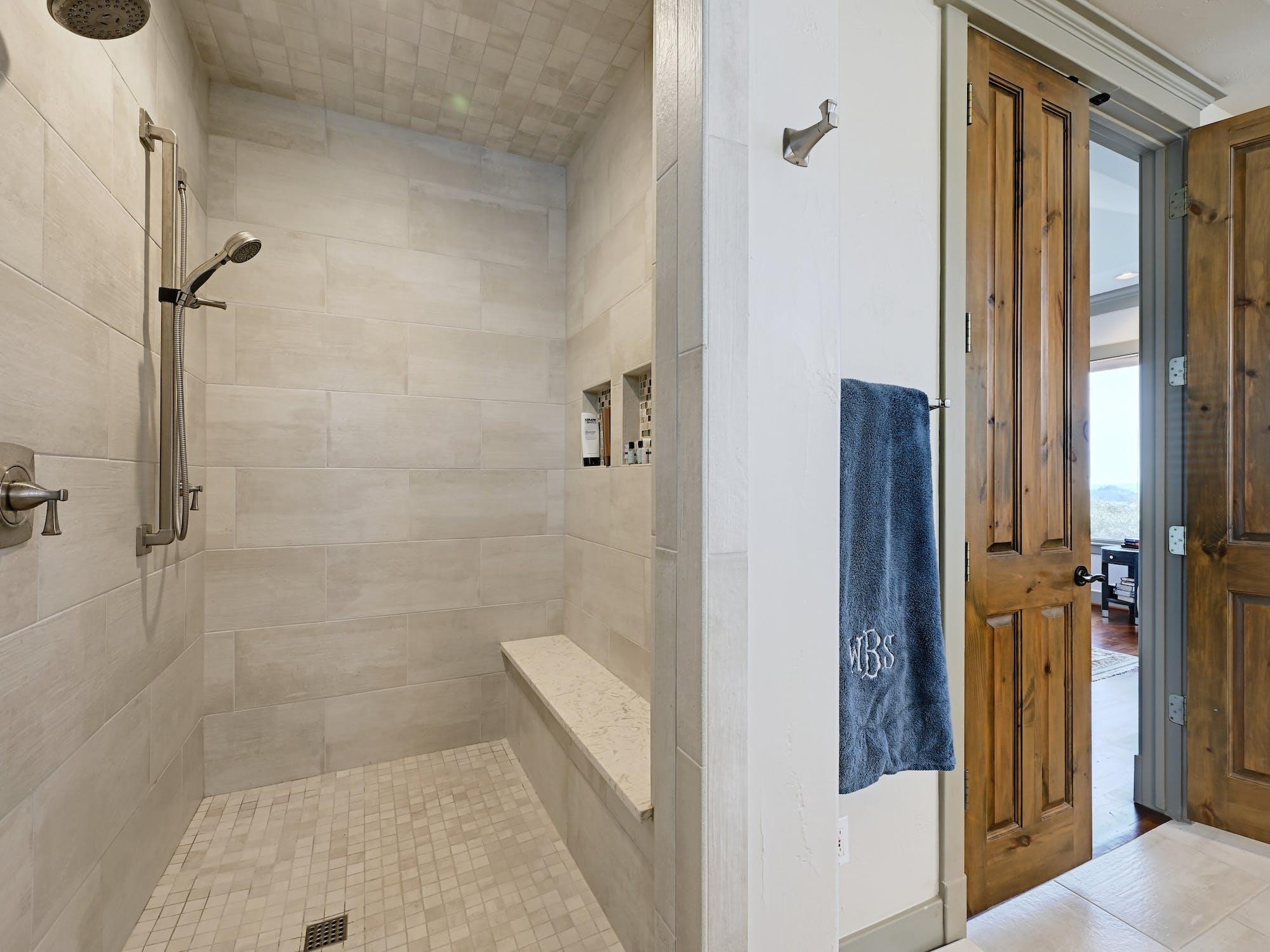 2300 Barton Creek BLVD # 1