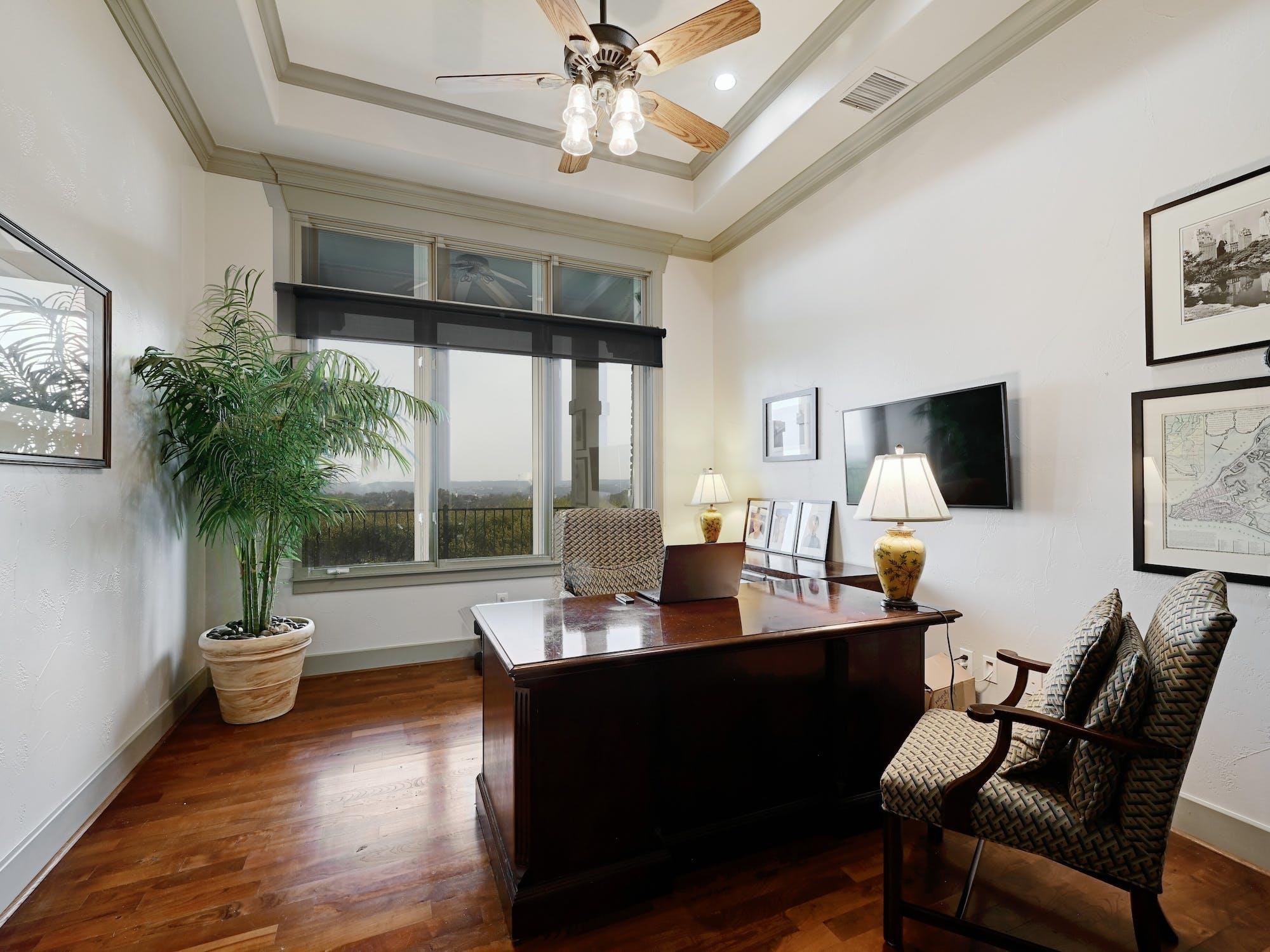 2300 Barton Creek BLVD # 1