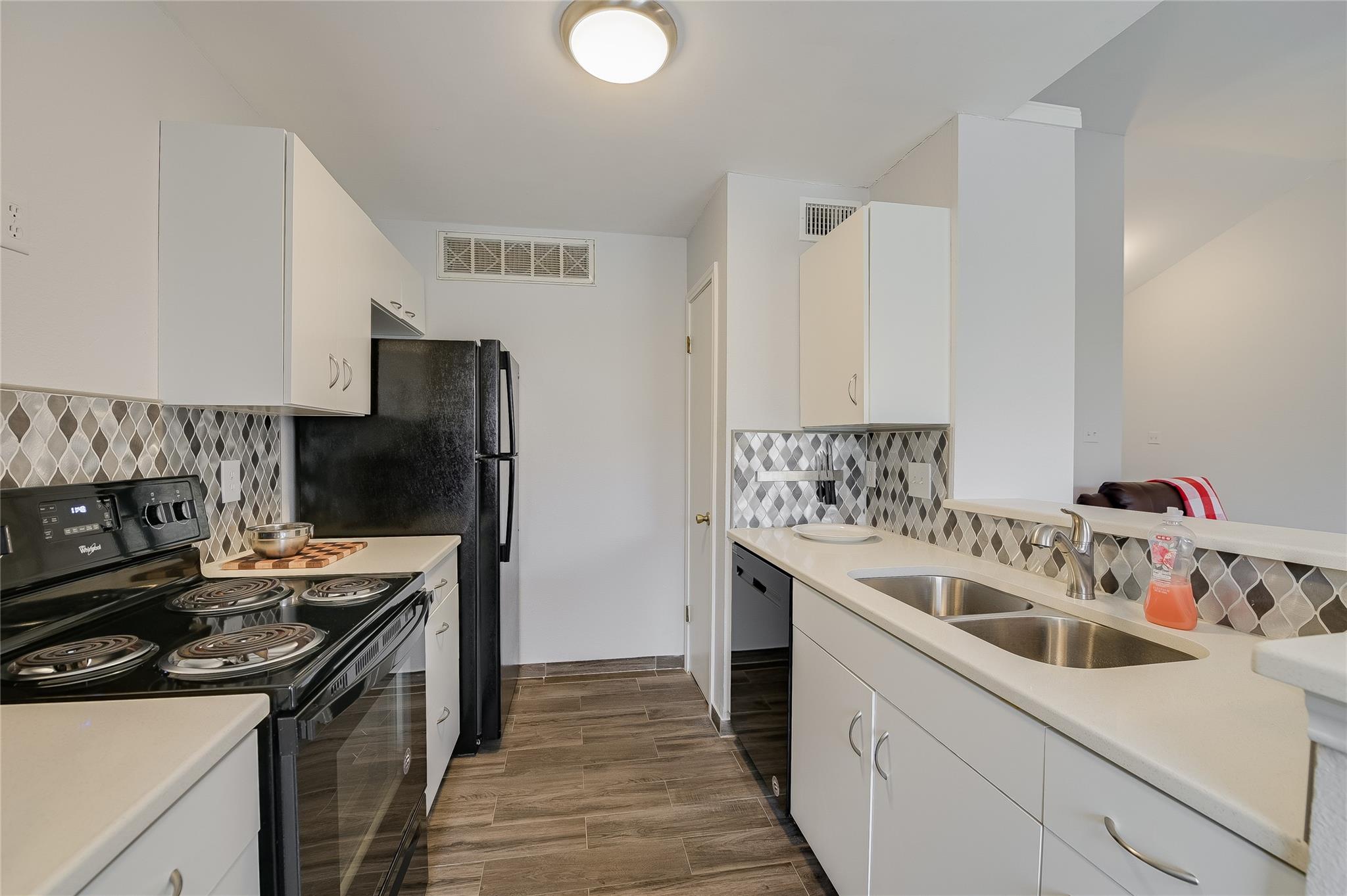 1601 FARO DR # 2403