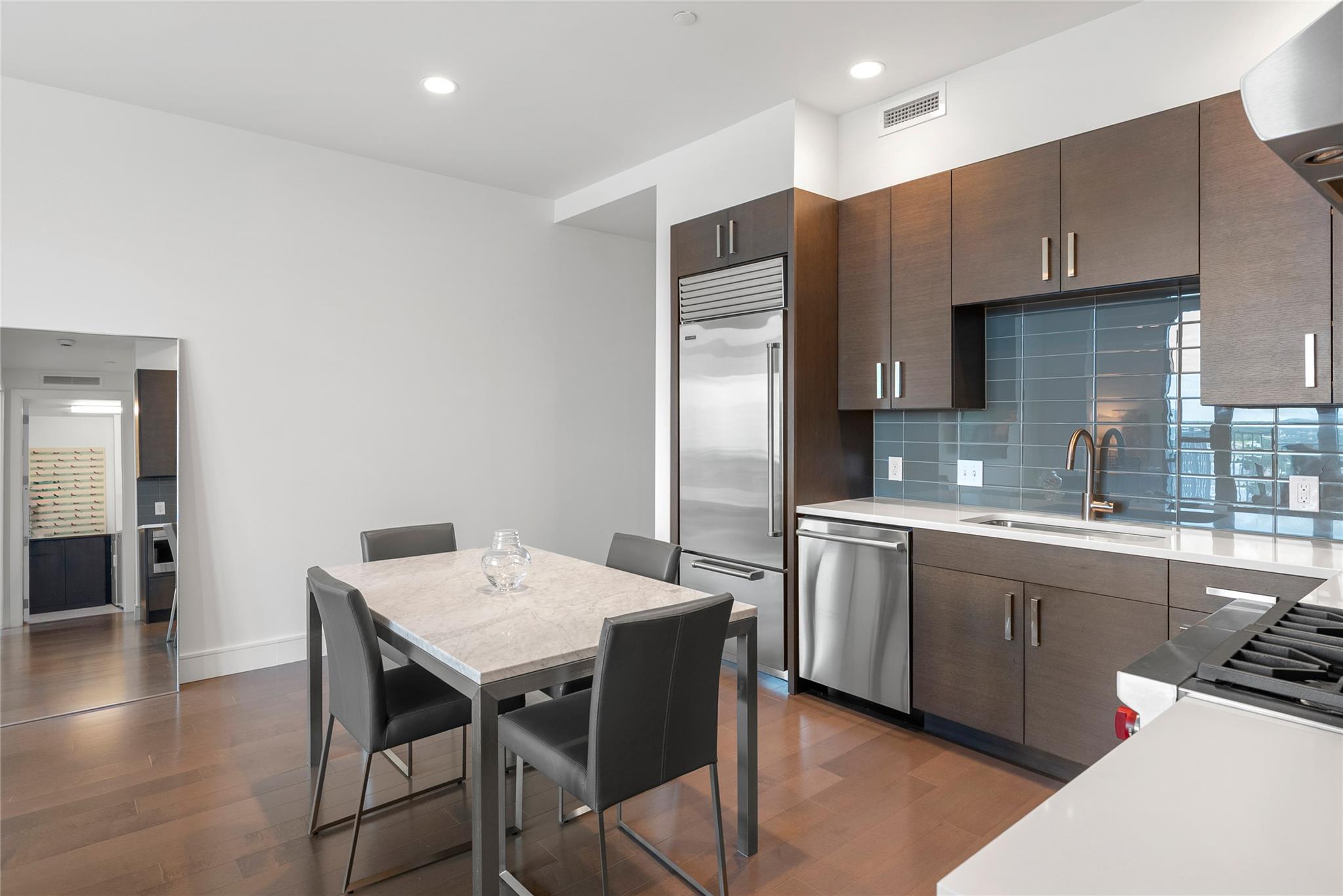 222 West Ave # 2910