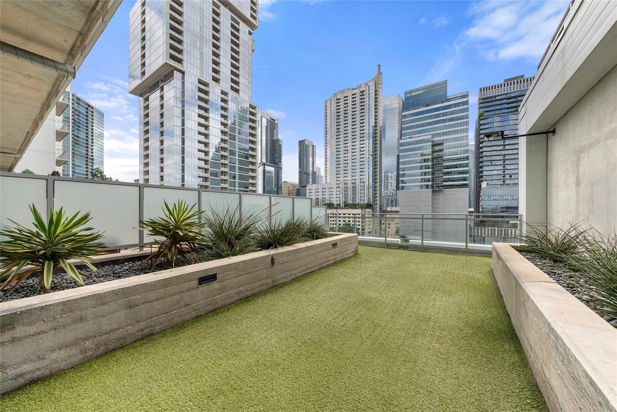 222 West Ave # 2910