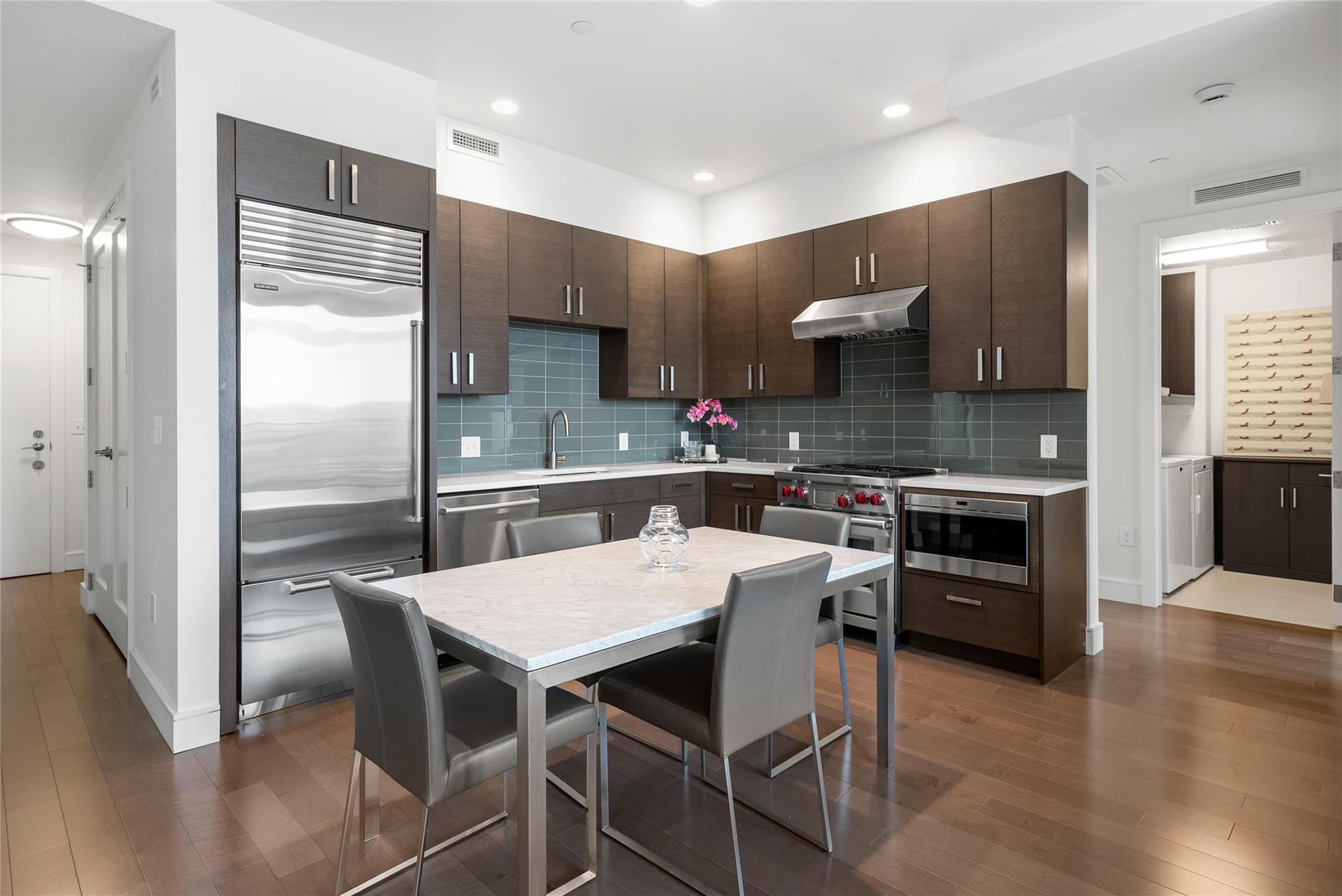 222 West Ave # 2910