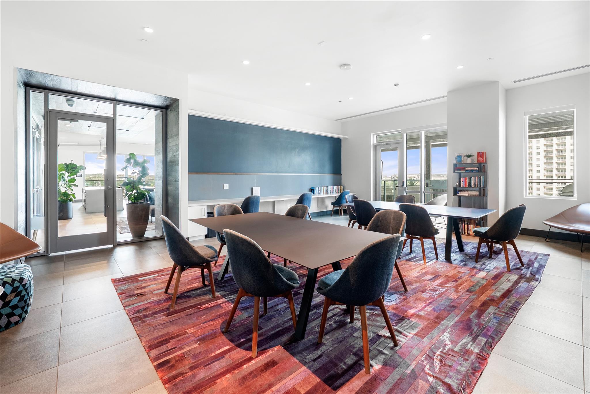 222 West Ave # 2910