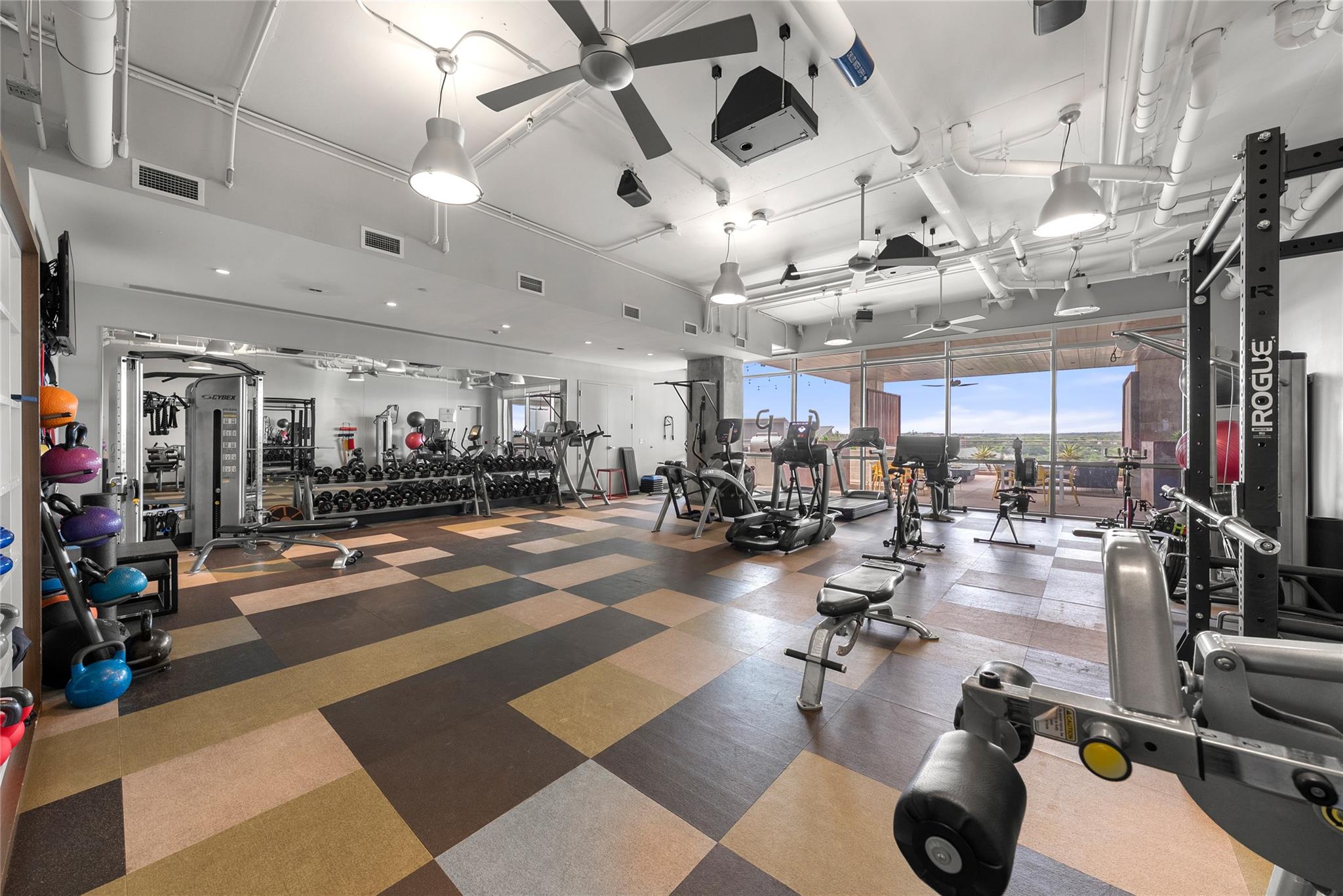 222 West Ave # 2910