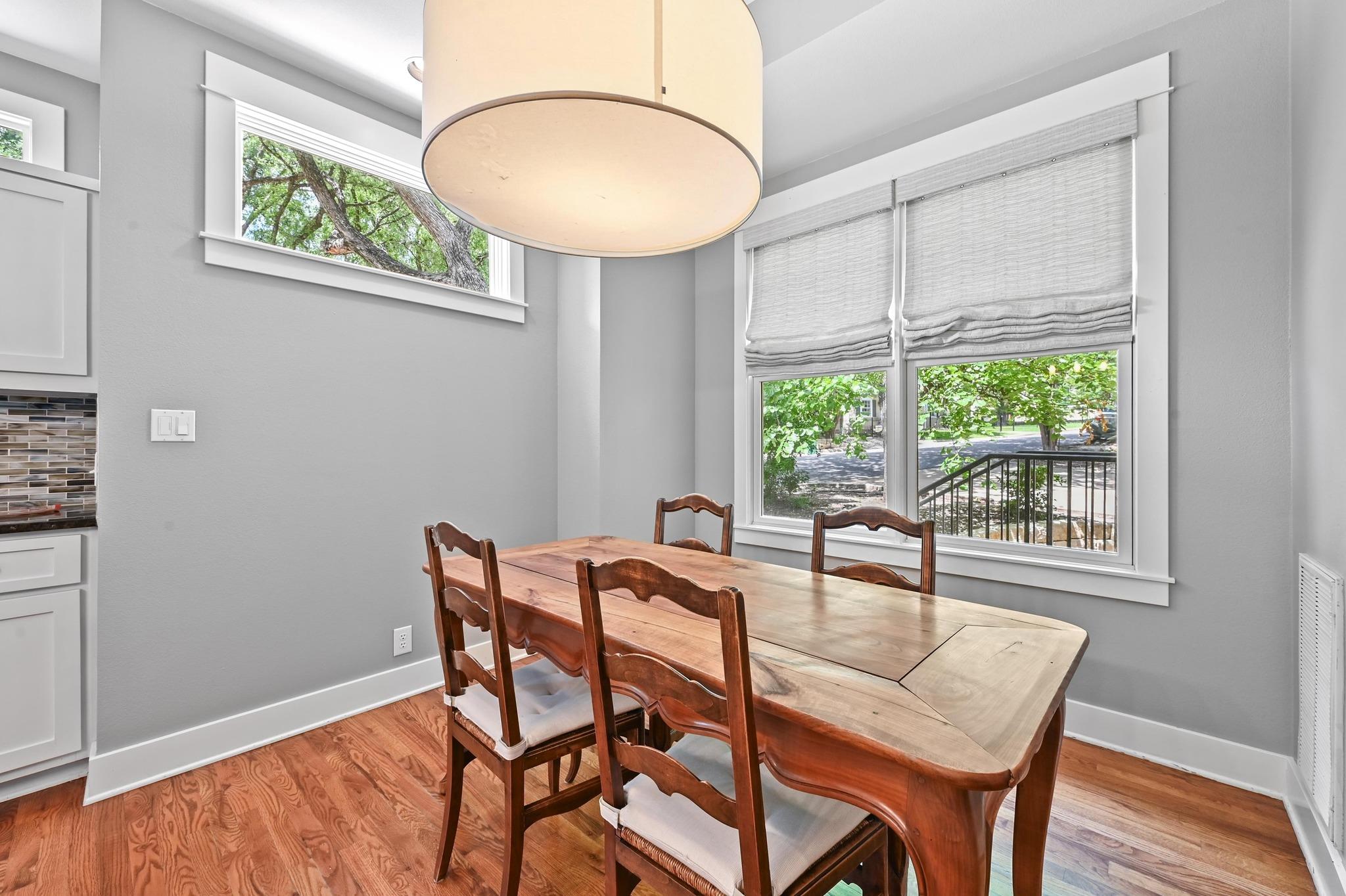 8 Scott Crescent CRES