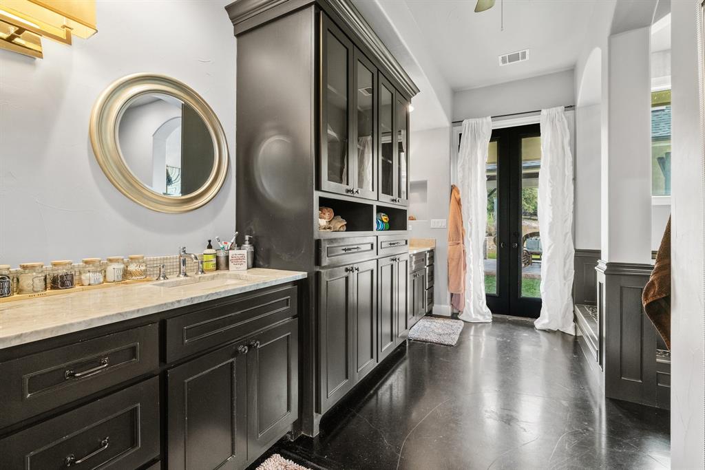 10011 Grand Summit BLVD